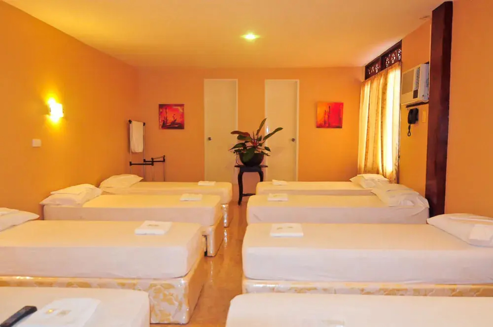 Royal Coast Tourist Inn and Restaurant