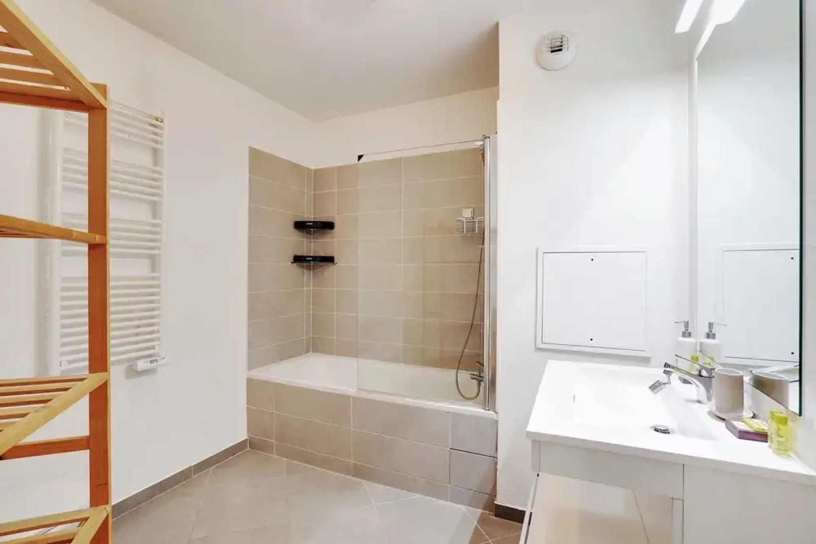 Charming Apartment 3br/6p - Saint-ouen-sur-seine