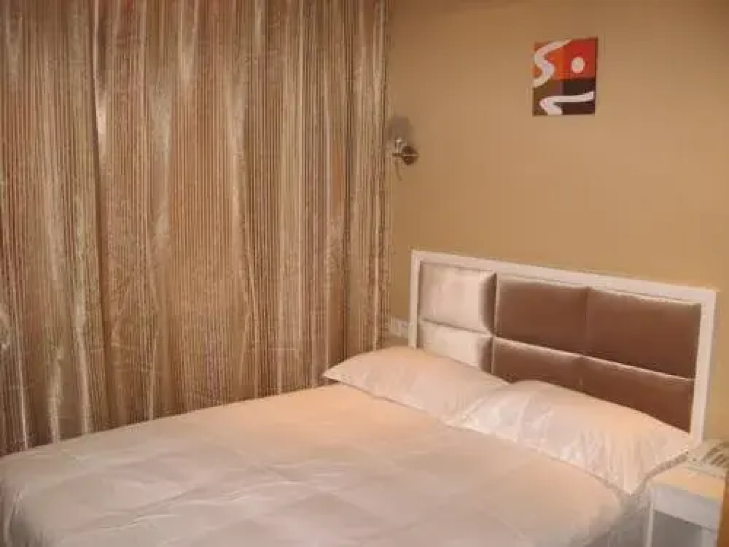 Yihao Business Hotel