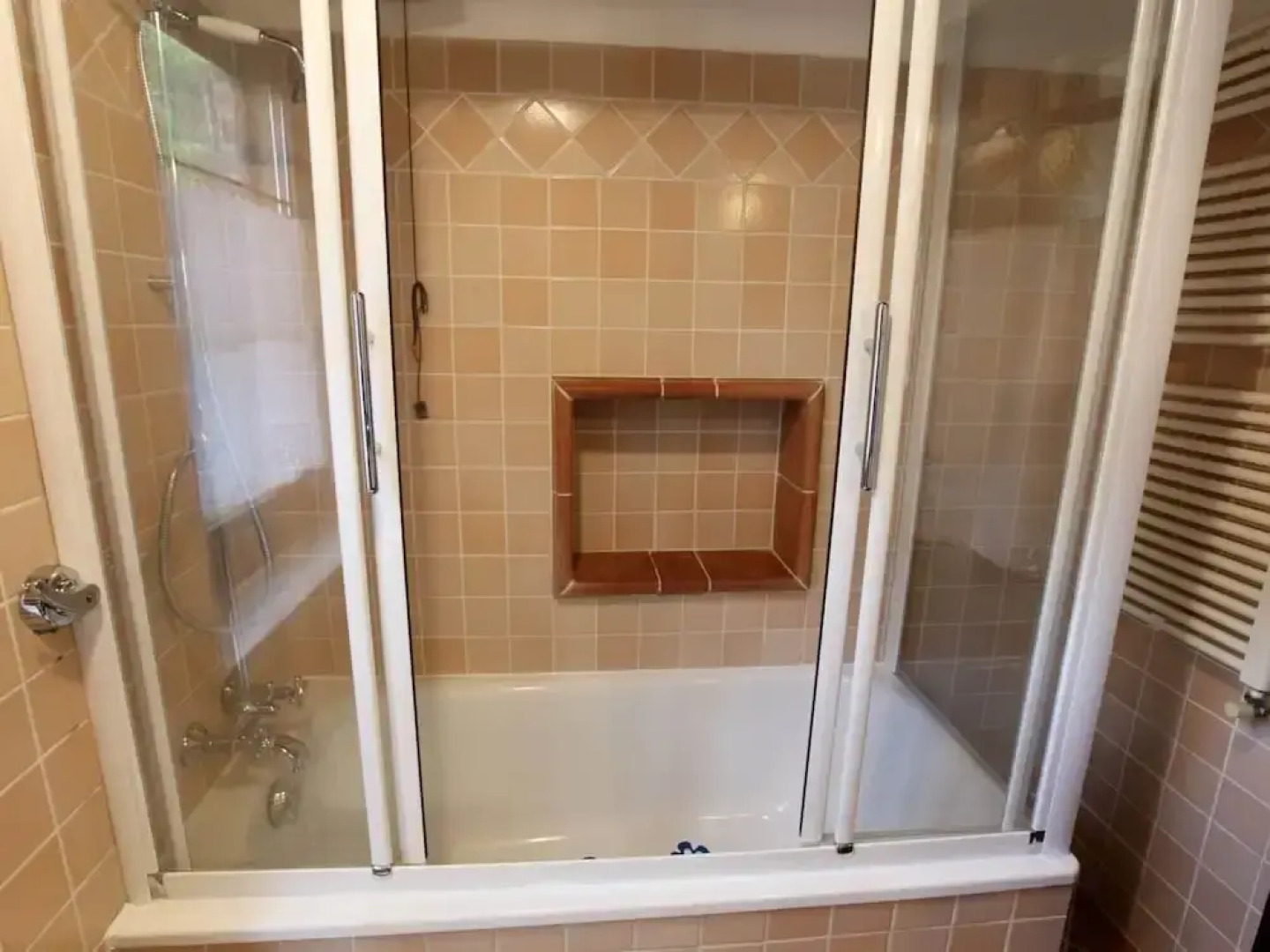 Belvilla by OYO Villa Sara