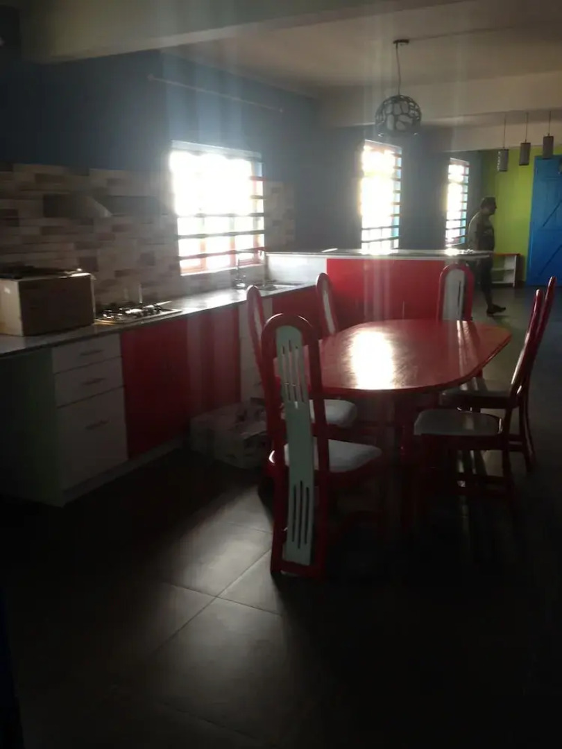 Mattaniah Appartment and Restaurant