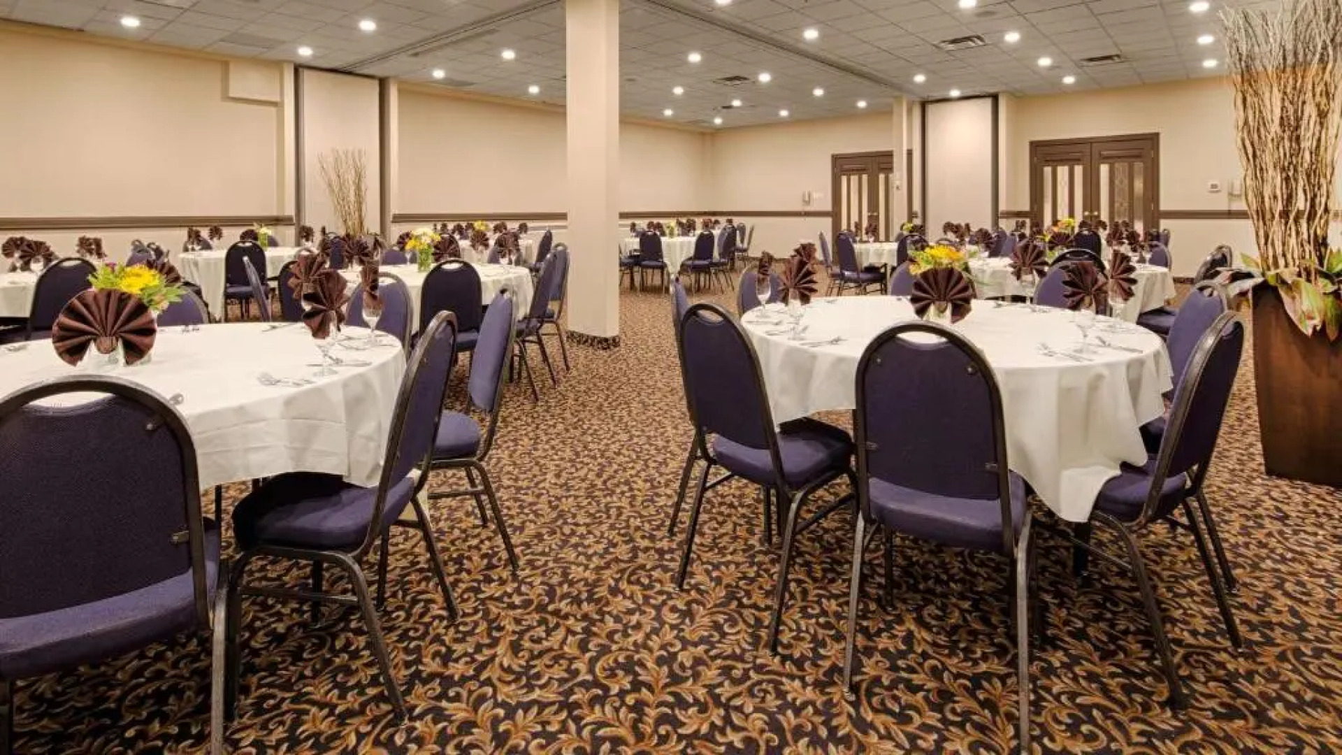 Best Western Seven Oaks Inn