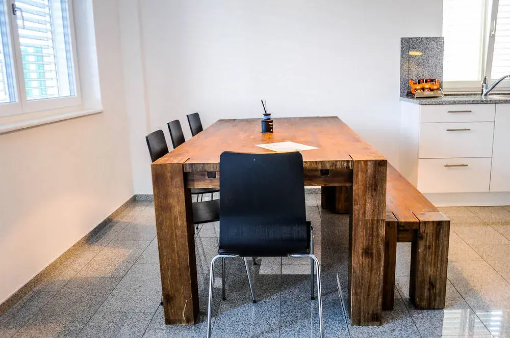 AIRSTAY Exclusive Apartments Hotel