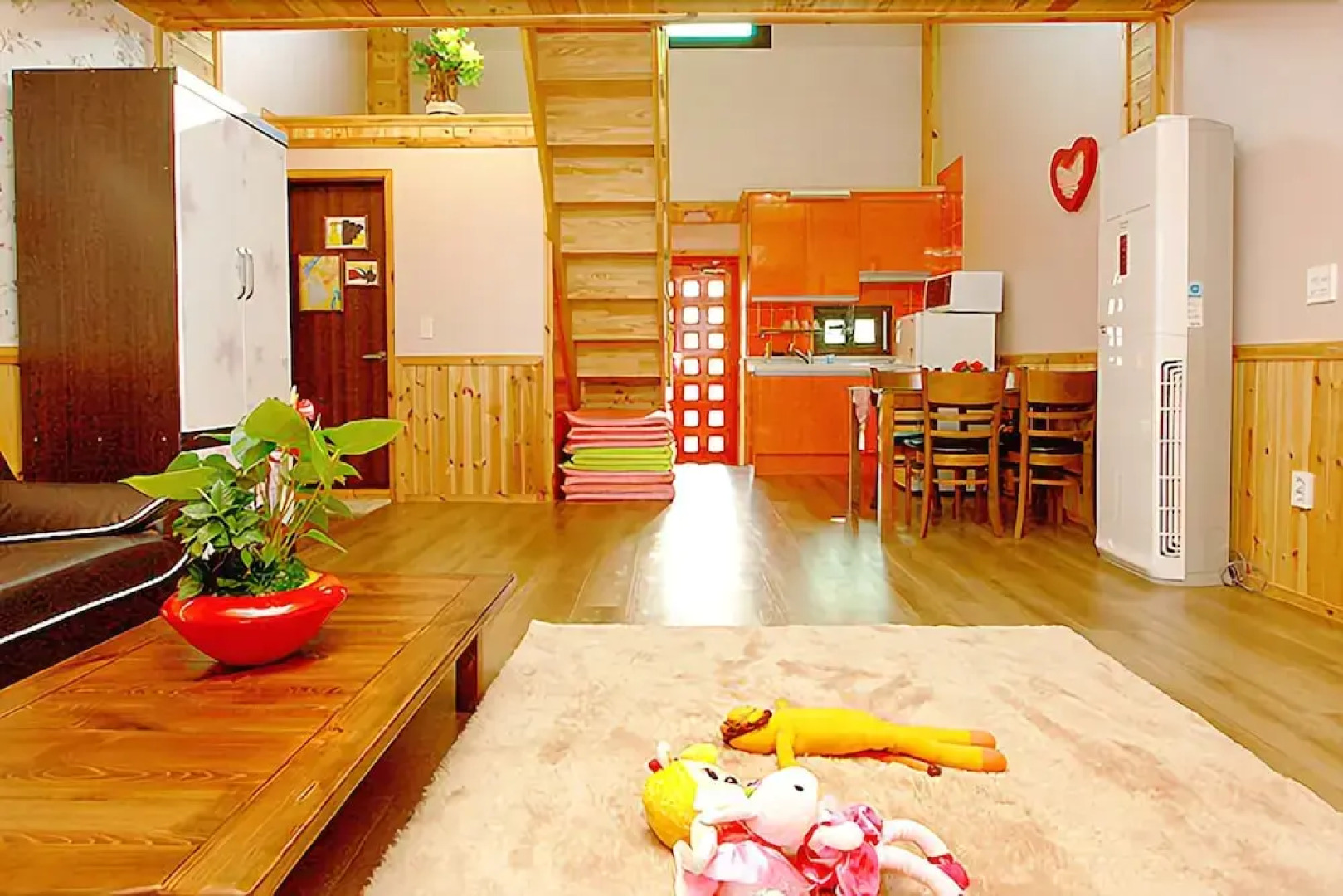 Taean Raibow Pension