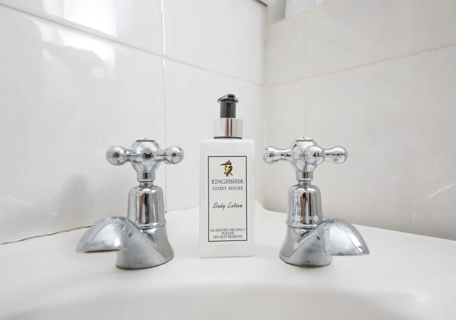 Kingfisher GuestHouse