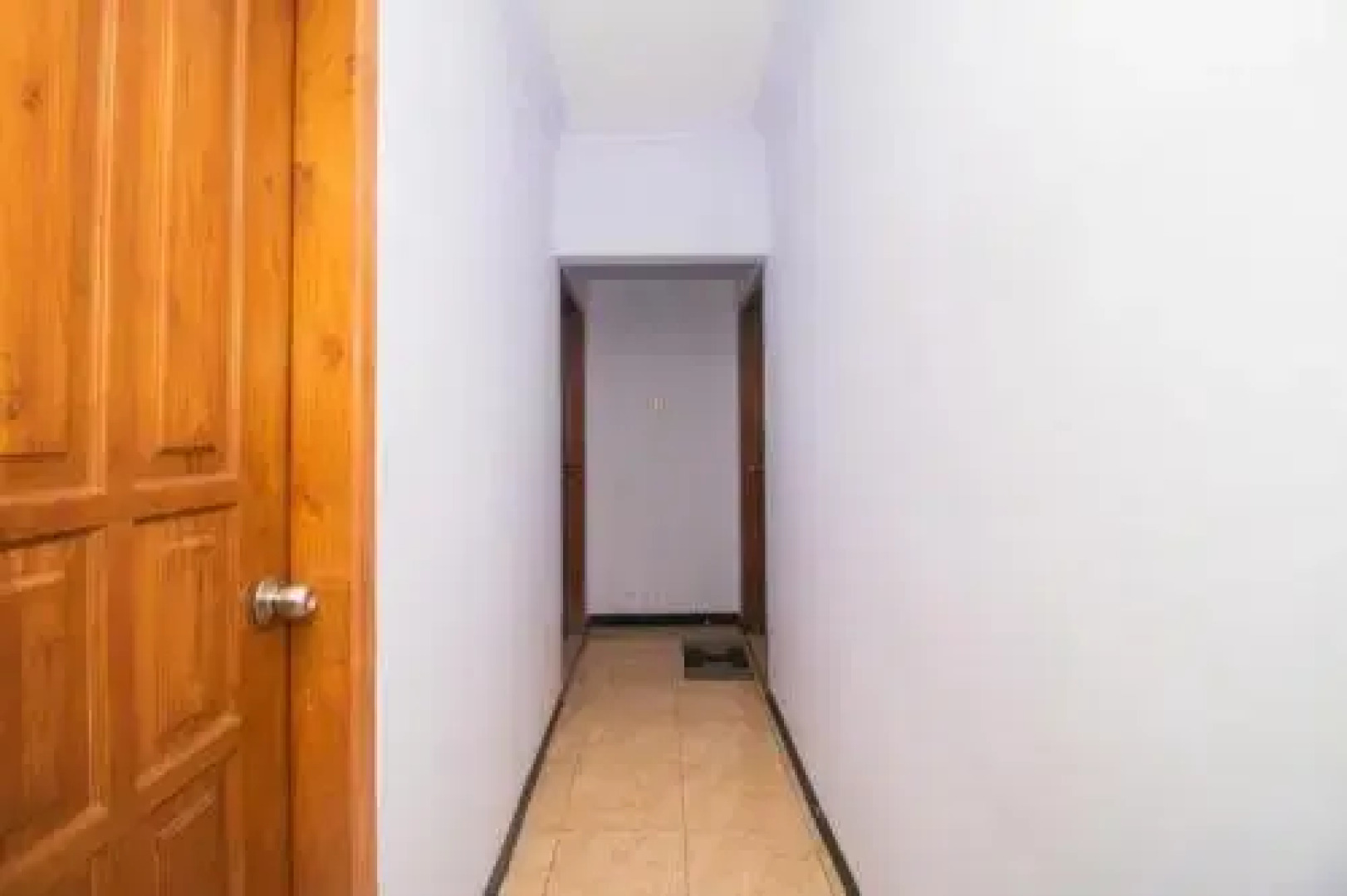 RedDoorz Near Pantai Boom