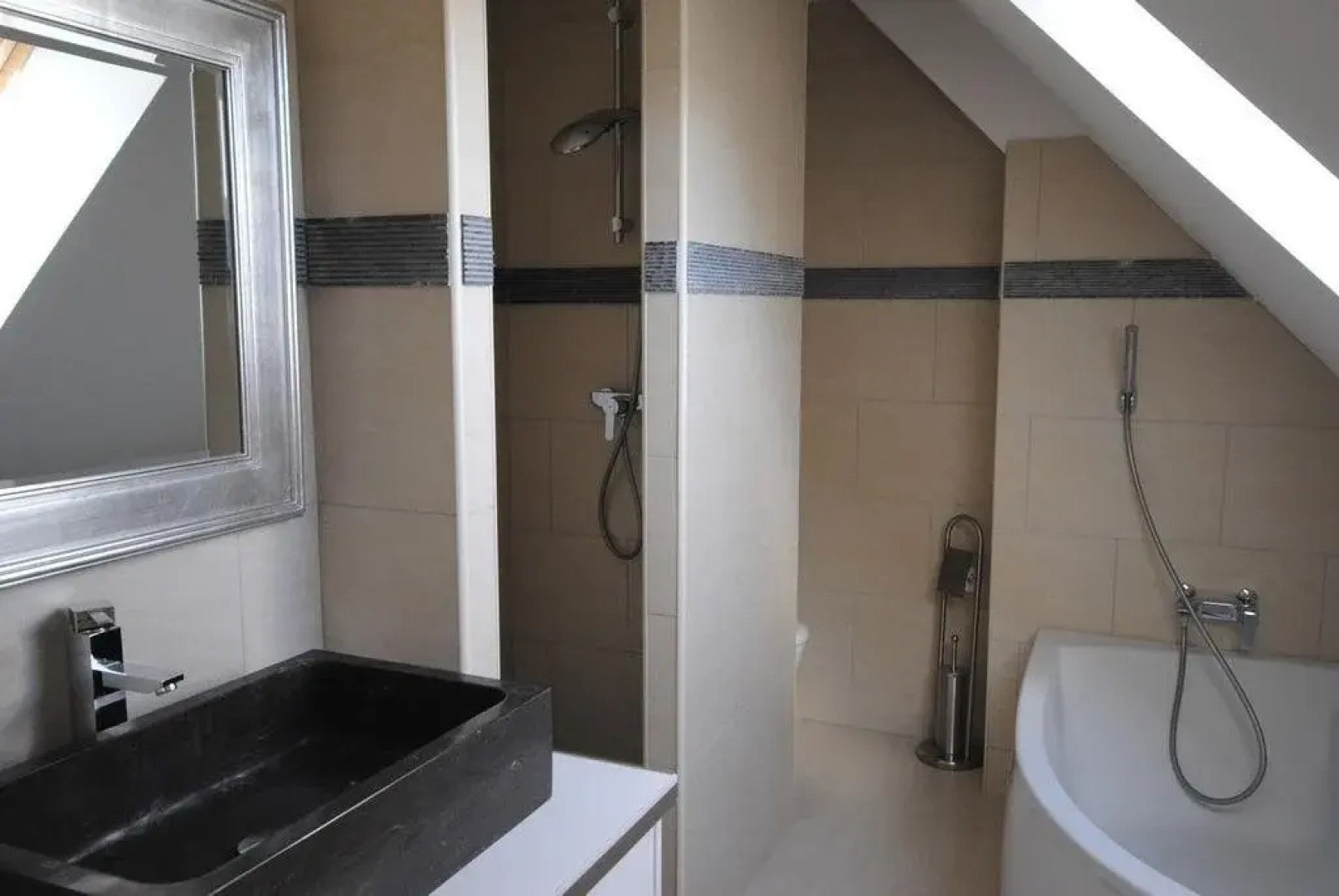 Chambre dhte des curies de la source