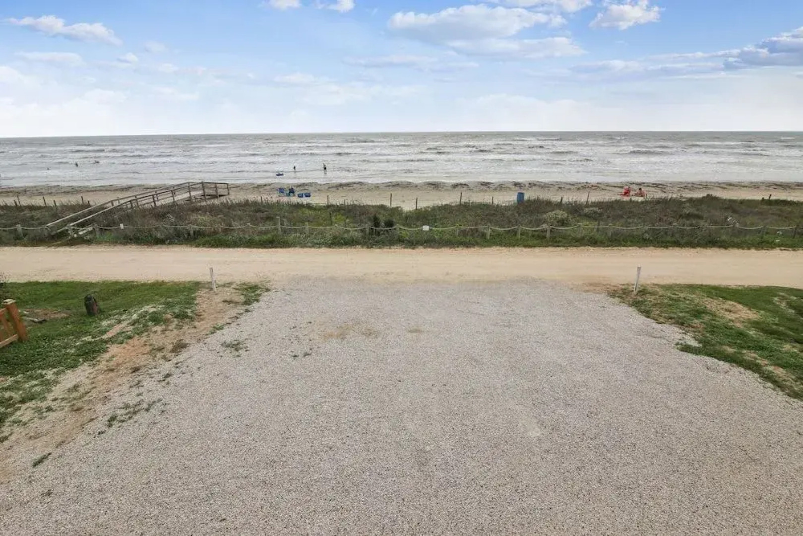 Betsy'S Beachfront Cottage