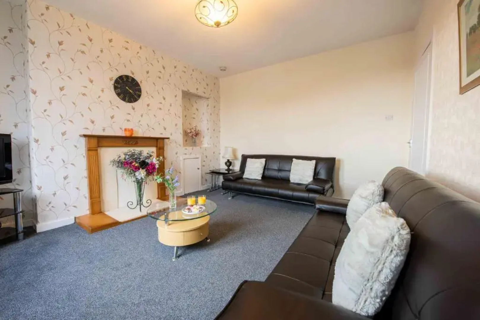 PREMIER - Garfield Apartment