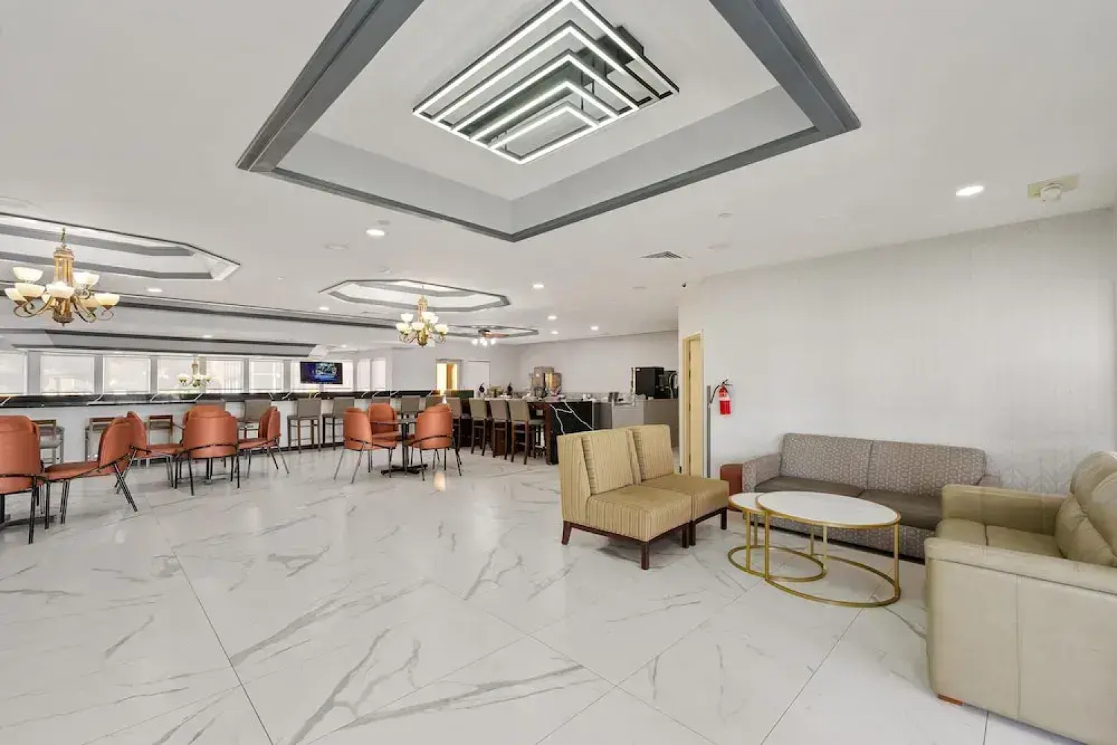 Chicago Club Inn Suites