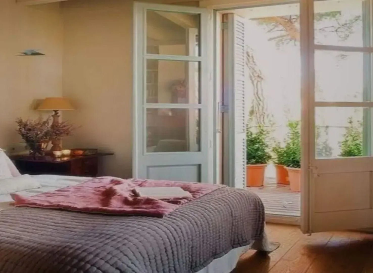 Bamboo - Sleeps 6 - Garden - Parking