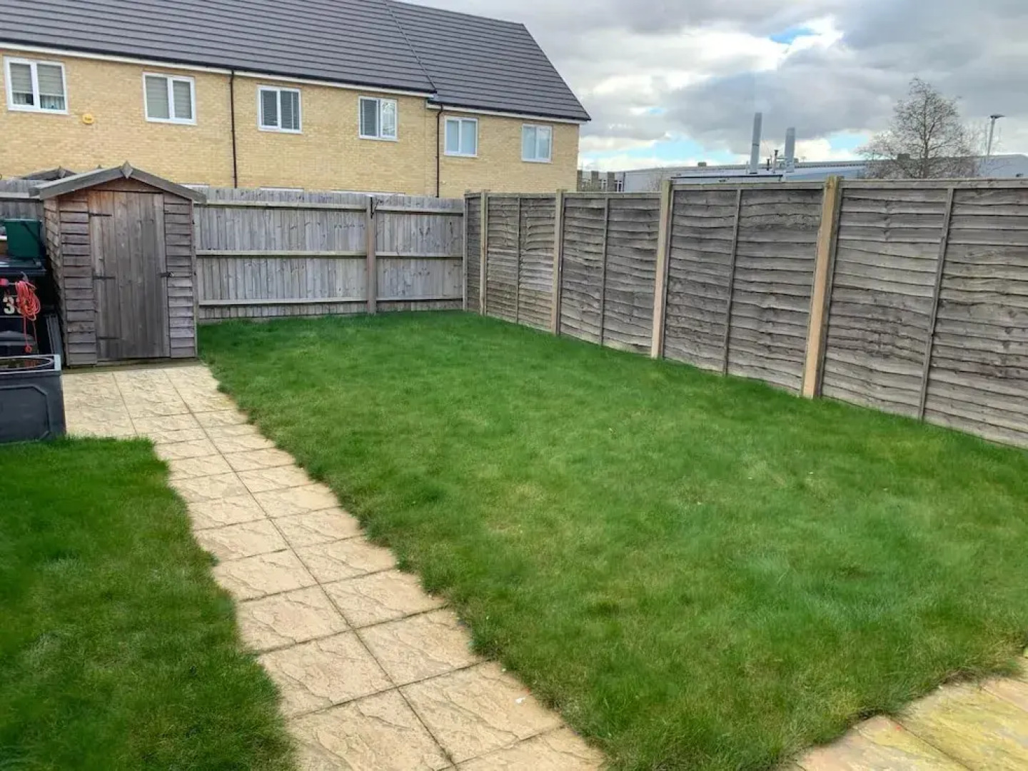 Pristine 3-bed House in Grays