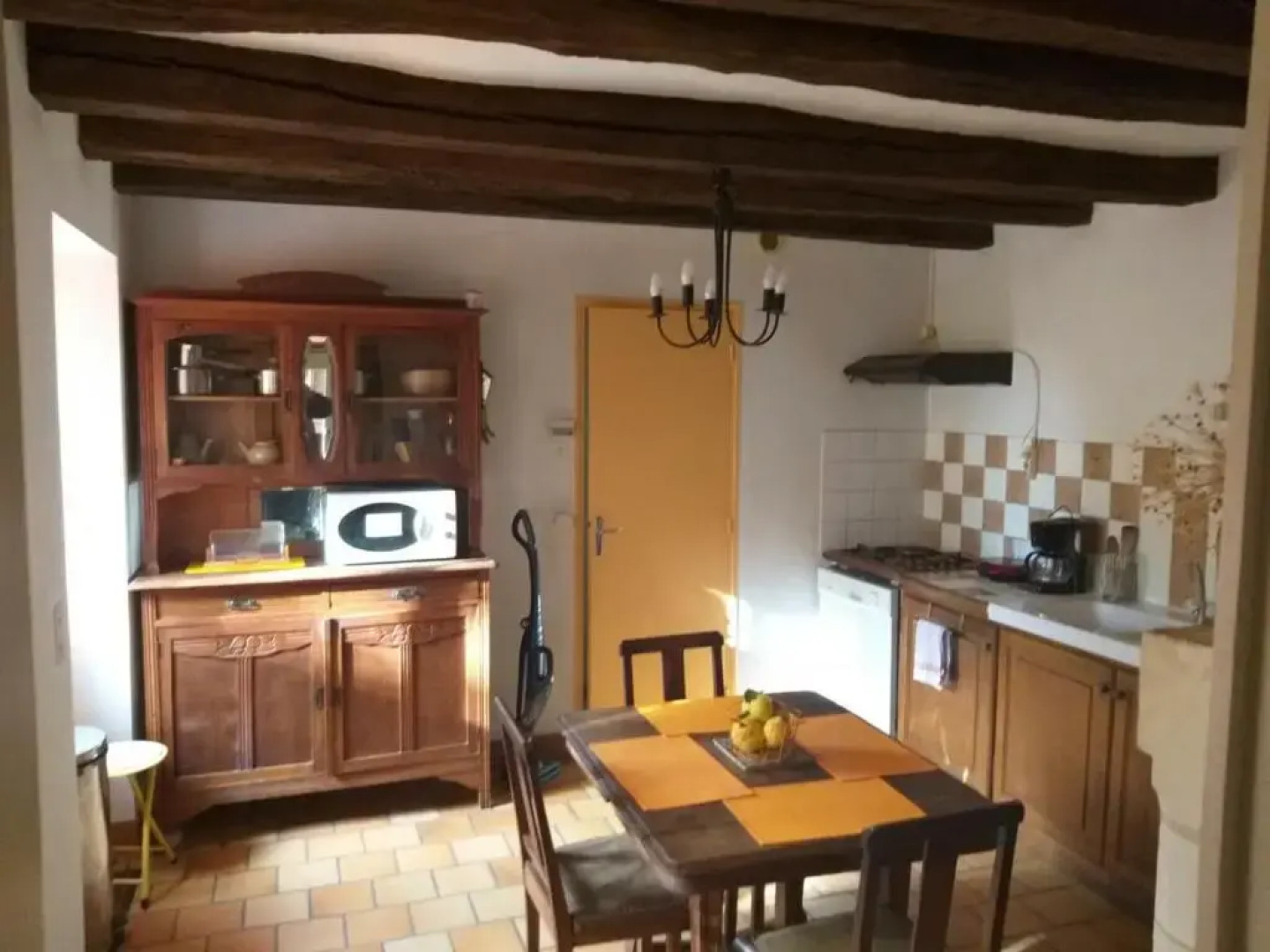 Gîte Saint-Jean-Saint-Germain, 4 pièces, 6 personnes - FR-1-381-52