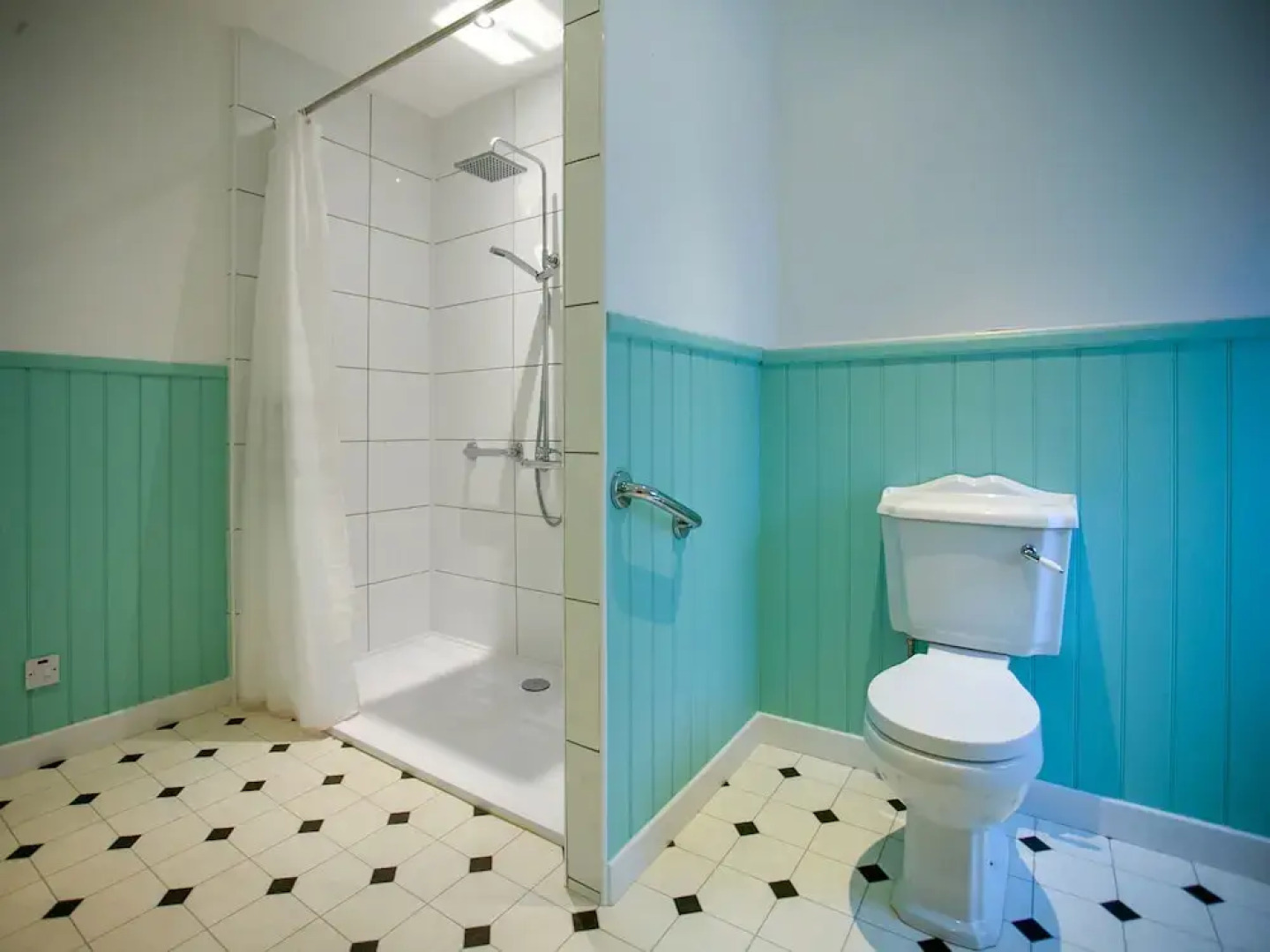 The Murray Arms Hotel