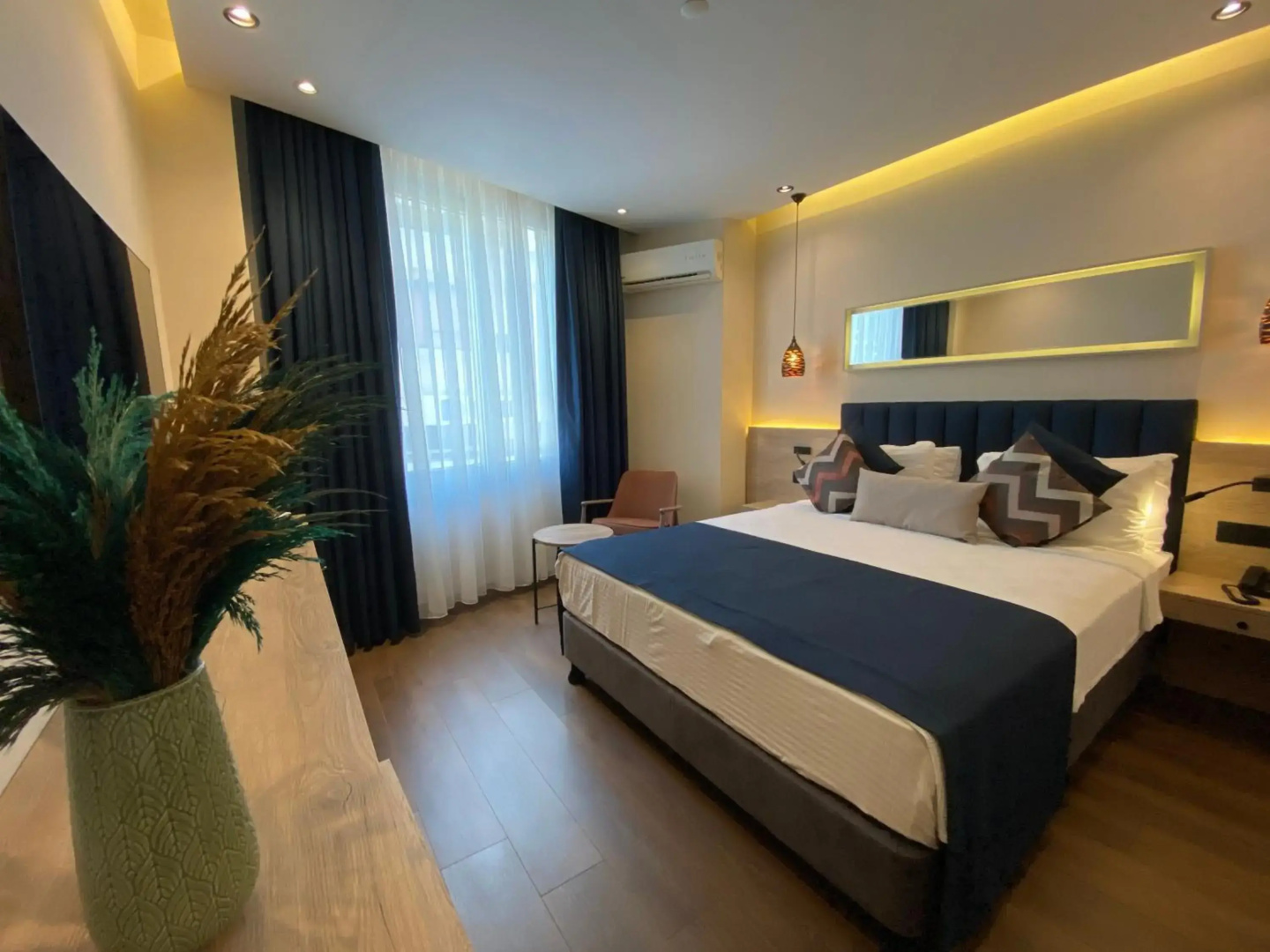Nobel Hotel