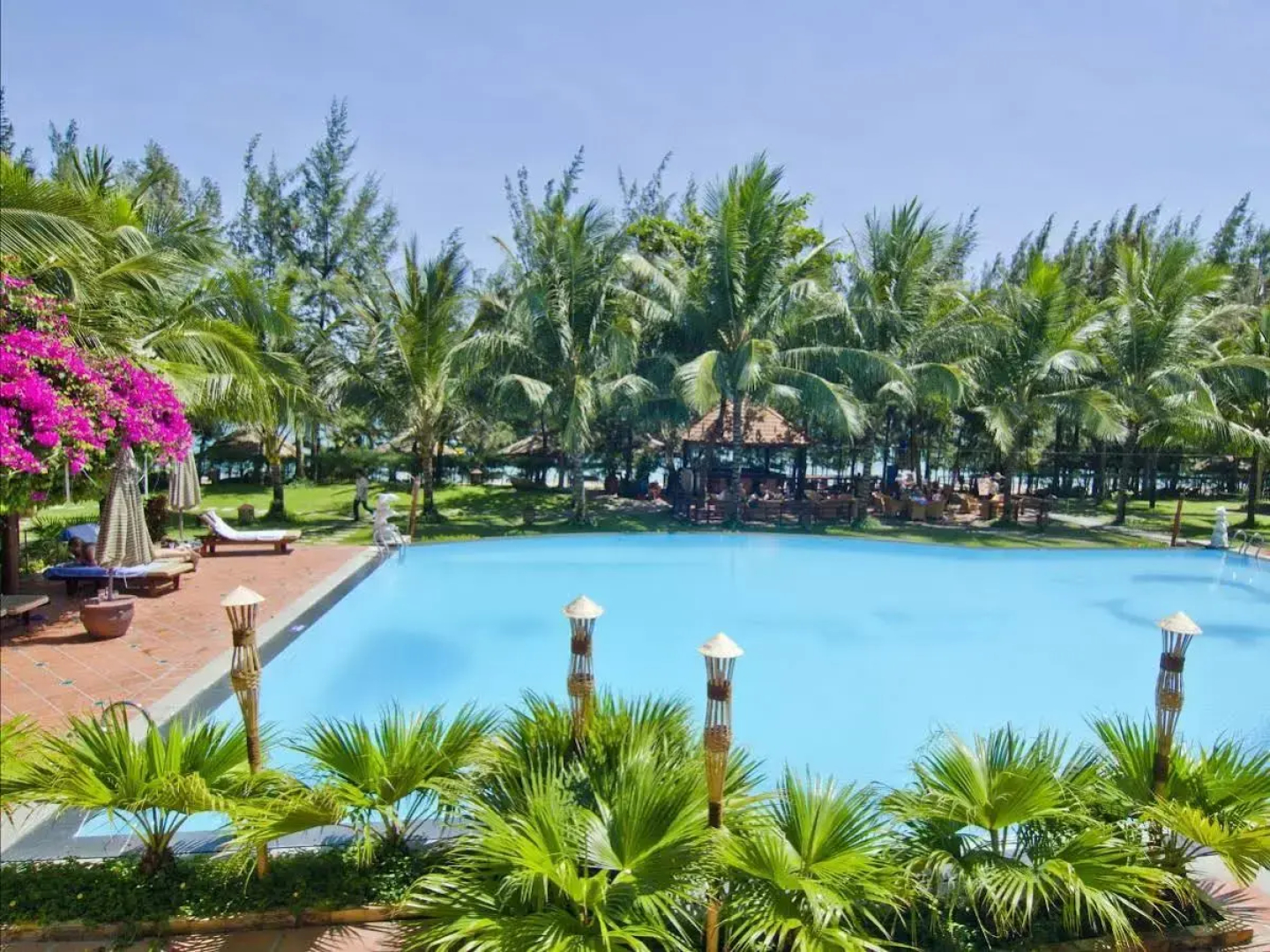 Sunny Beach Resort and Spa