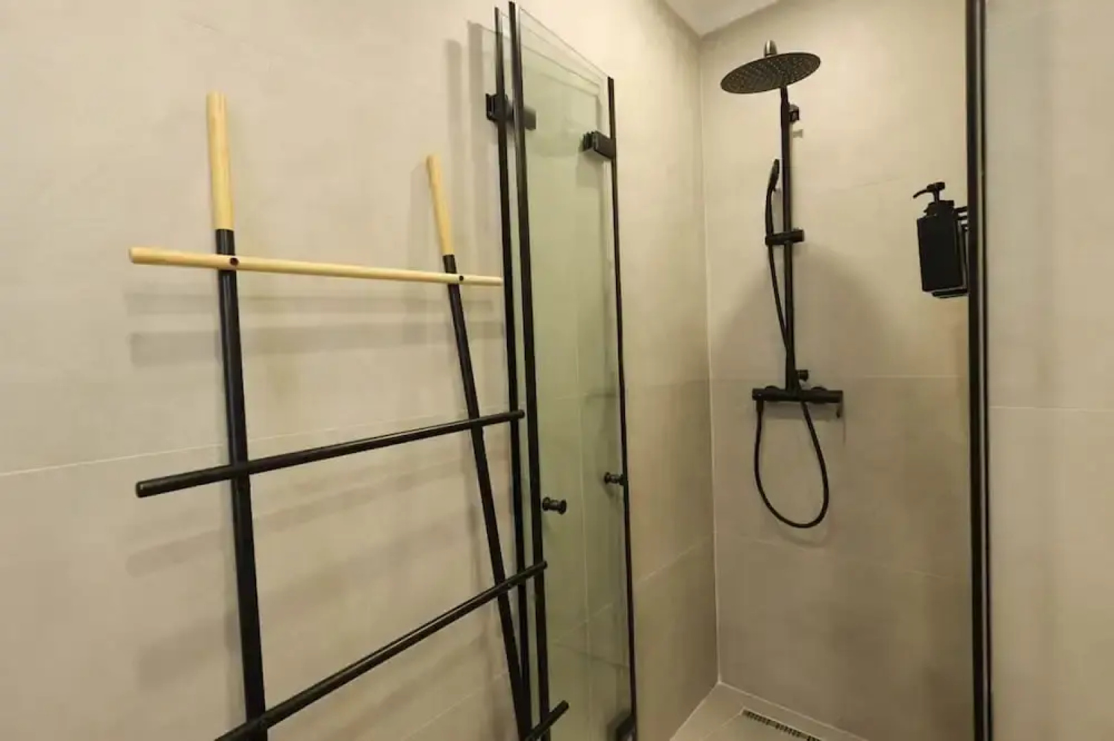 Grandstay Apartments 001