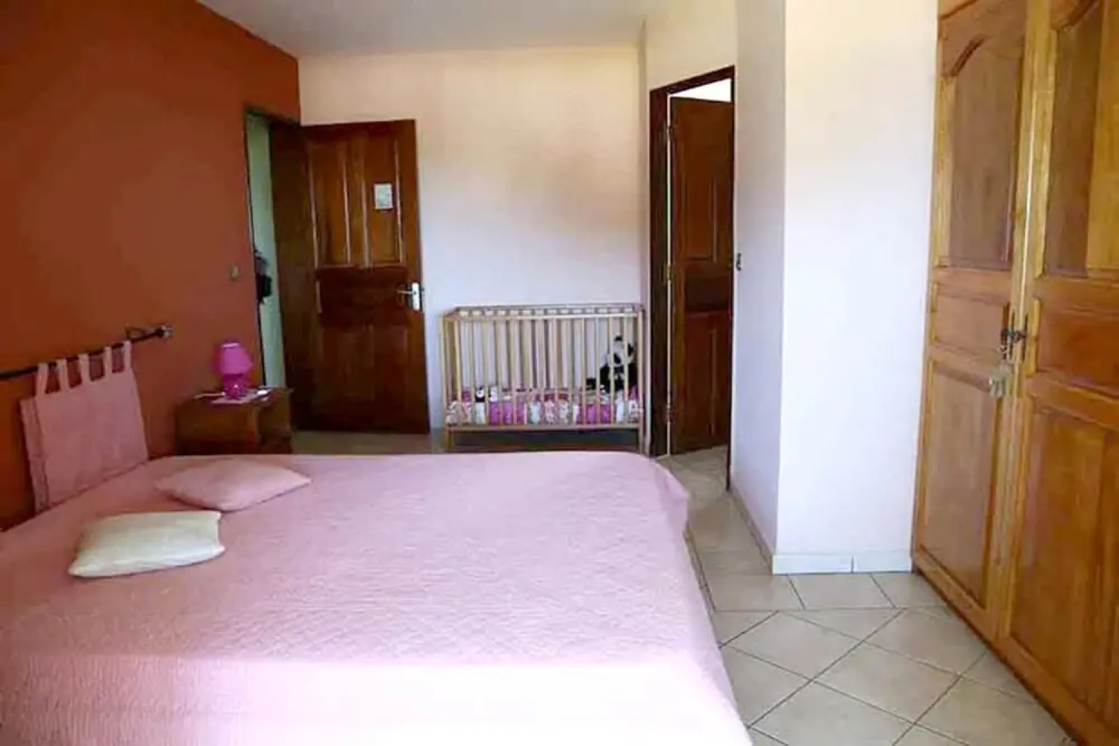 Apartment With 3 Bedrooms in Petite Île, With Wonderful sea View, Enclosed Garden and Wifi Near the Beach