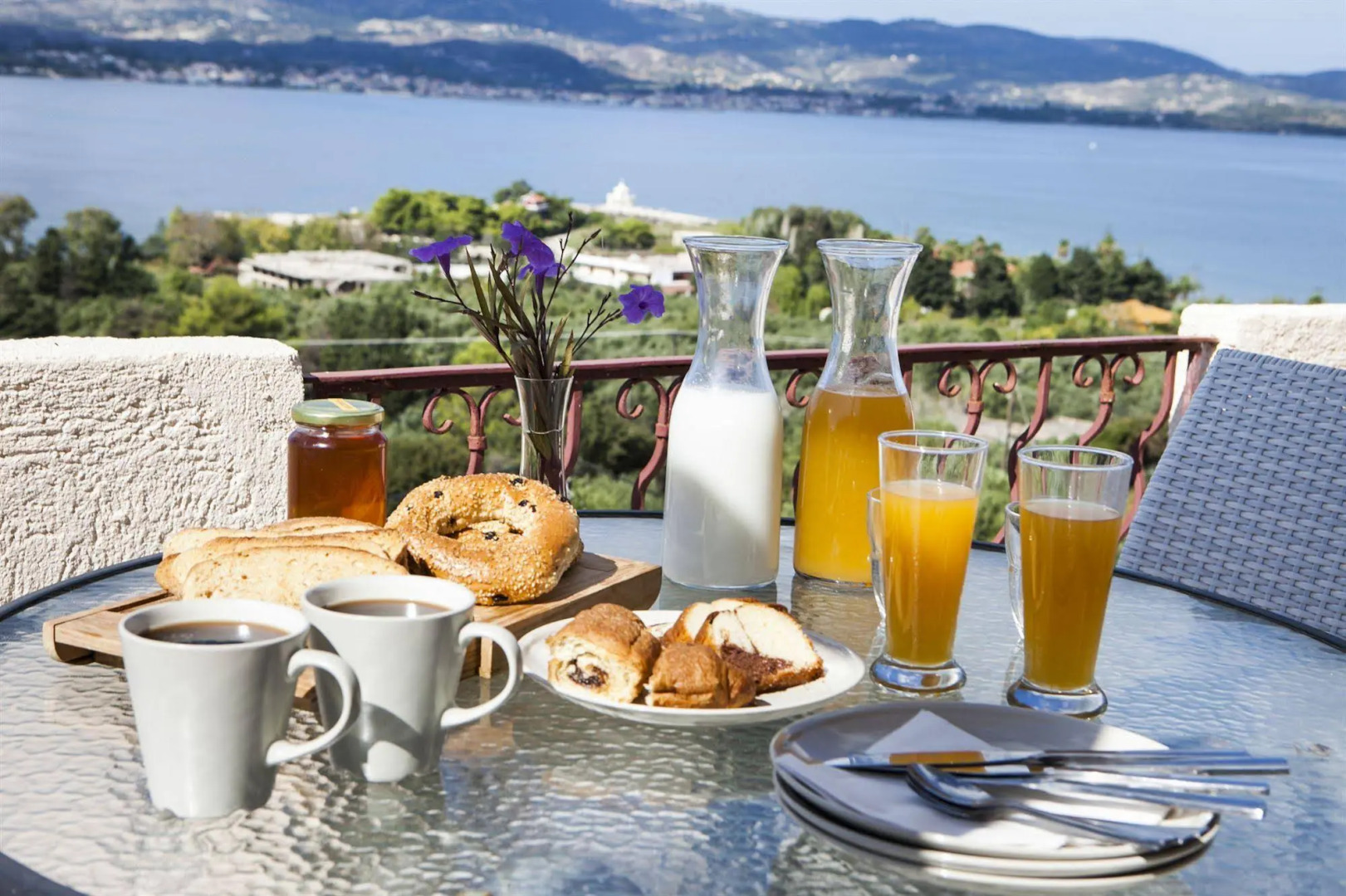 Panorama Fanari Studios & Apartments