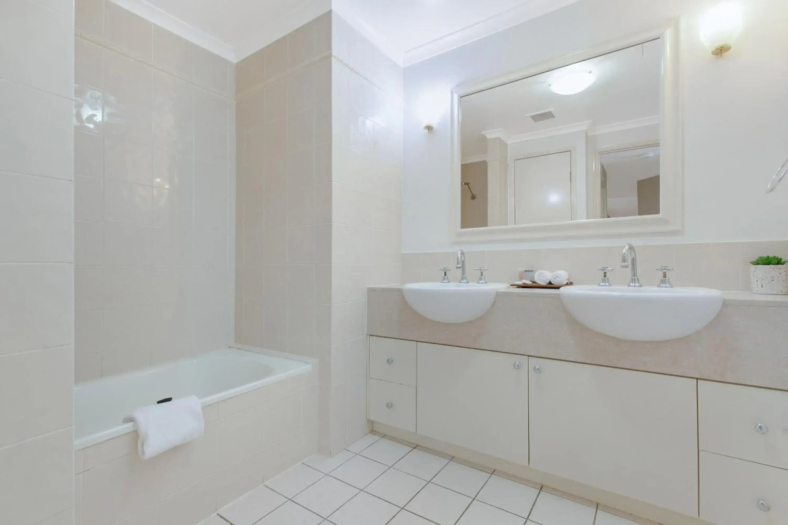 The Lakes Resort Cairns