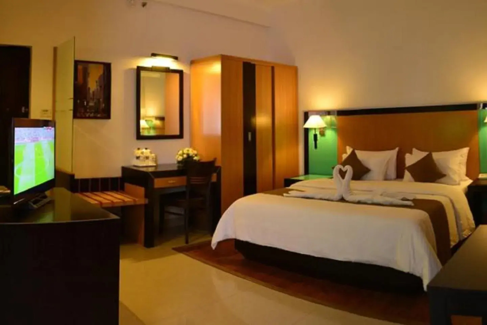 The Mercy Luxury Business Hotel