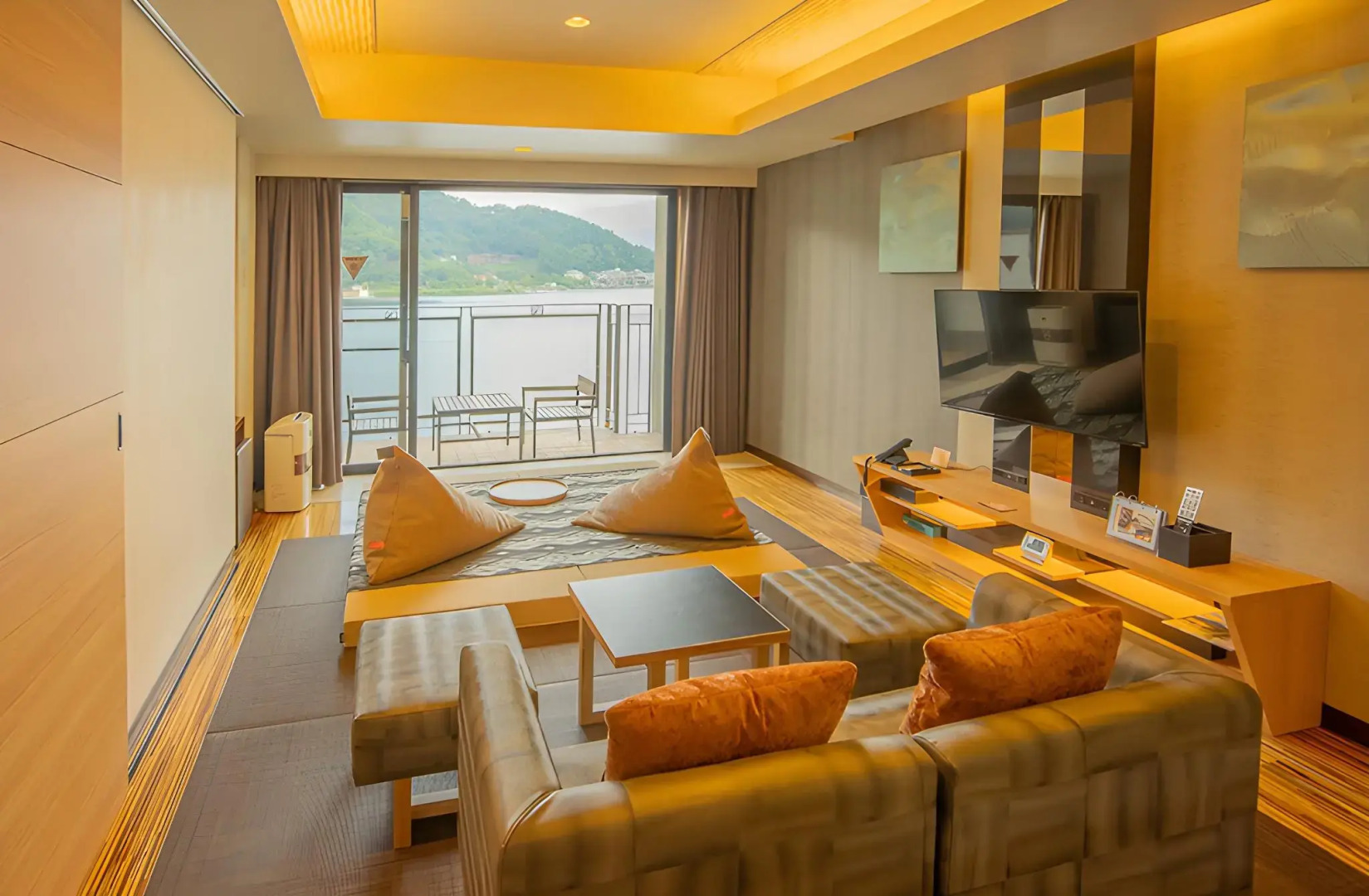 Kaze no Terrace Kukuna Hotel