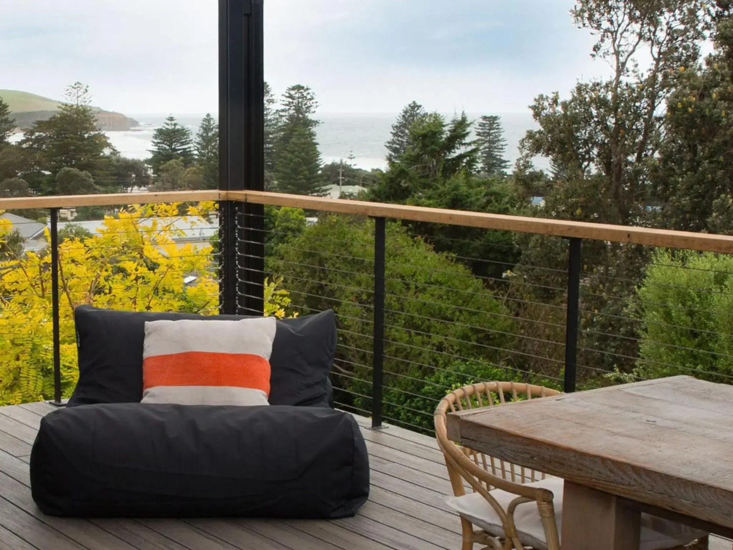 THE WERRI SHACK Werri Beach Gerringong 4pm check out Sundays