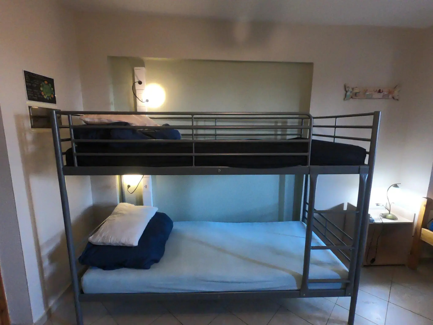 Arabas —  Hostel