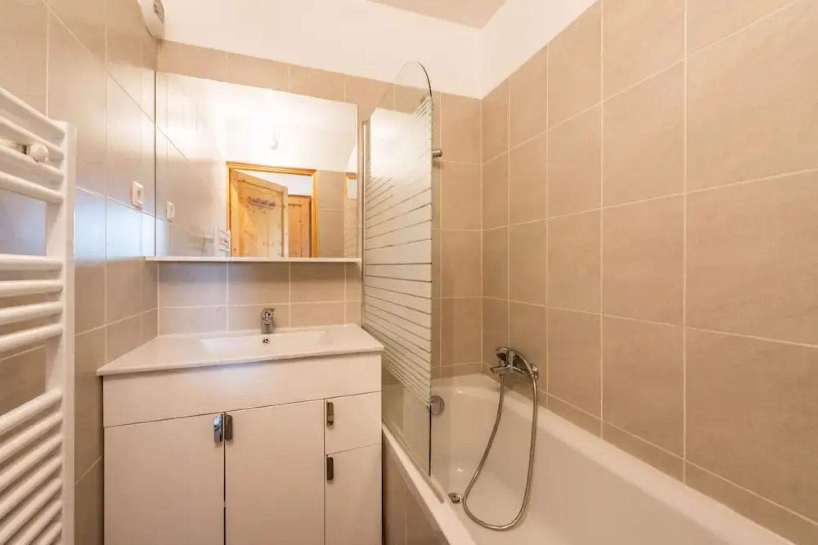 L'Eden Skis aux pieds