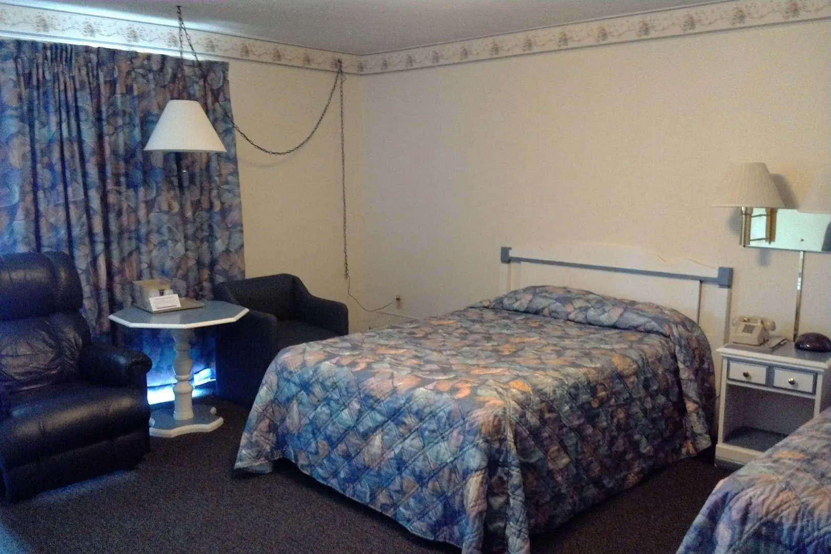 Brentwood Motor Inn