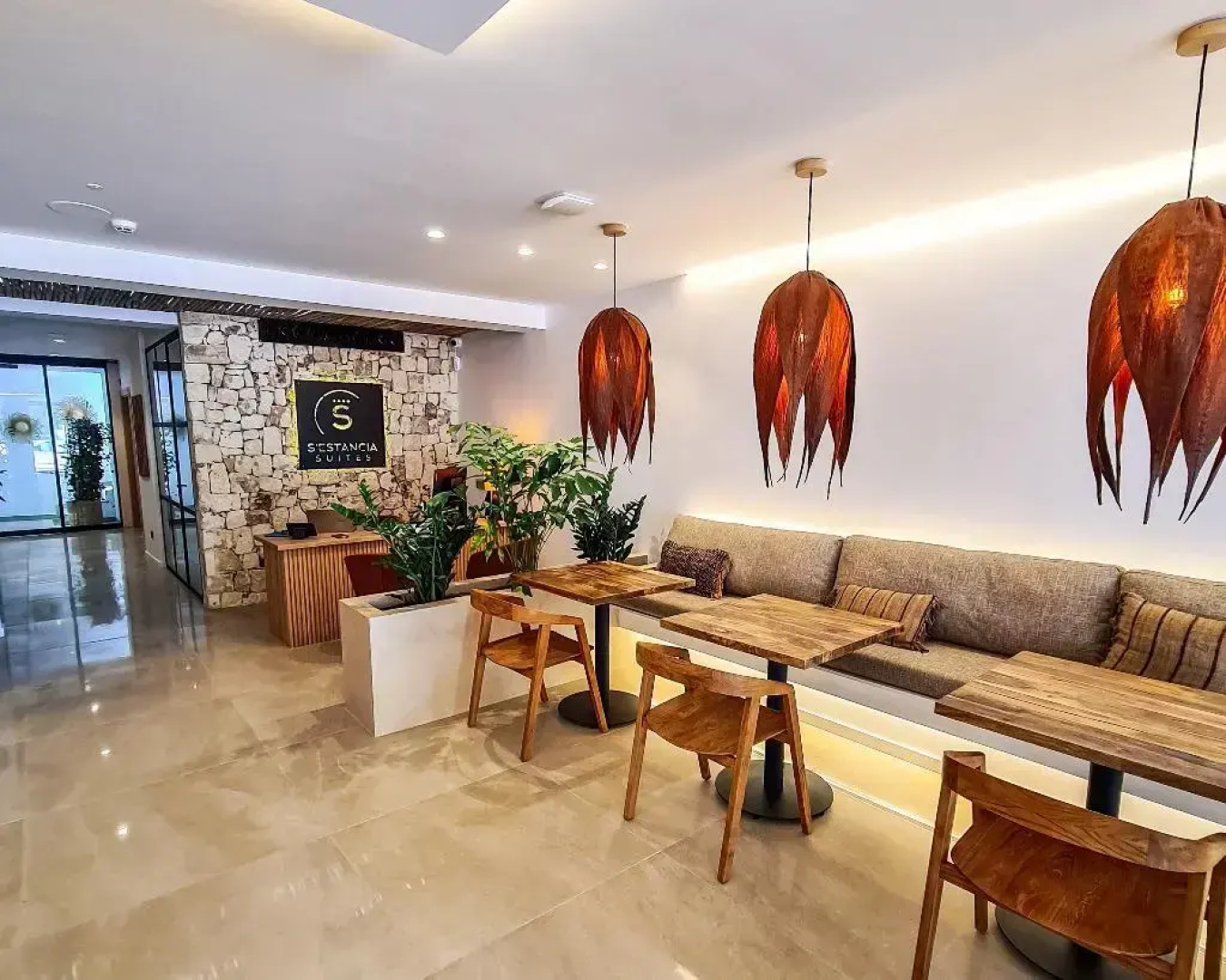 S´Estancia Suites