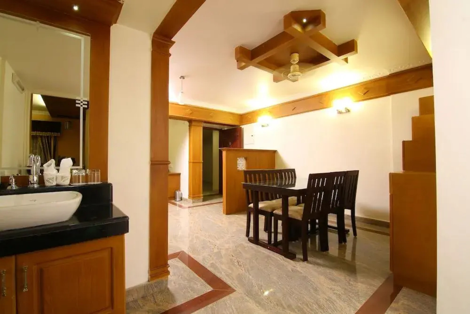 Atlas Airport Hotel Apartment