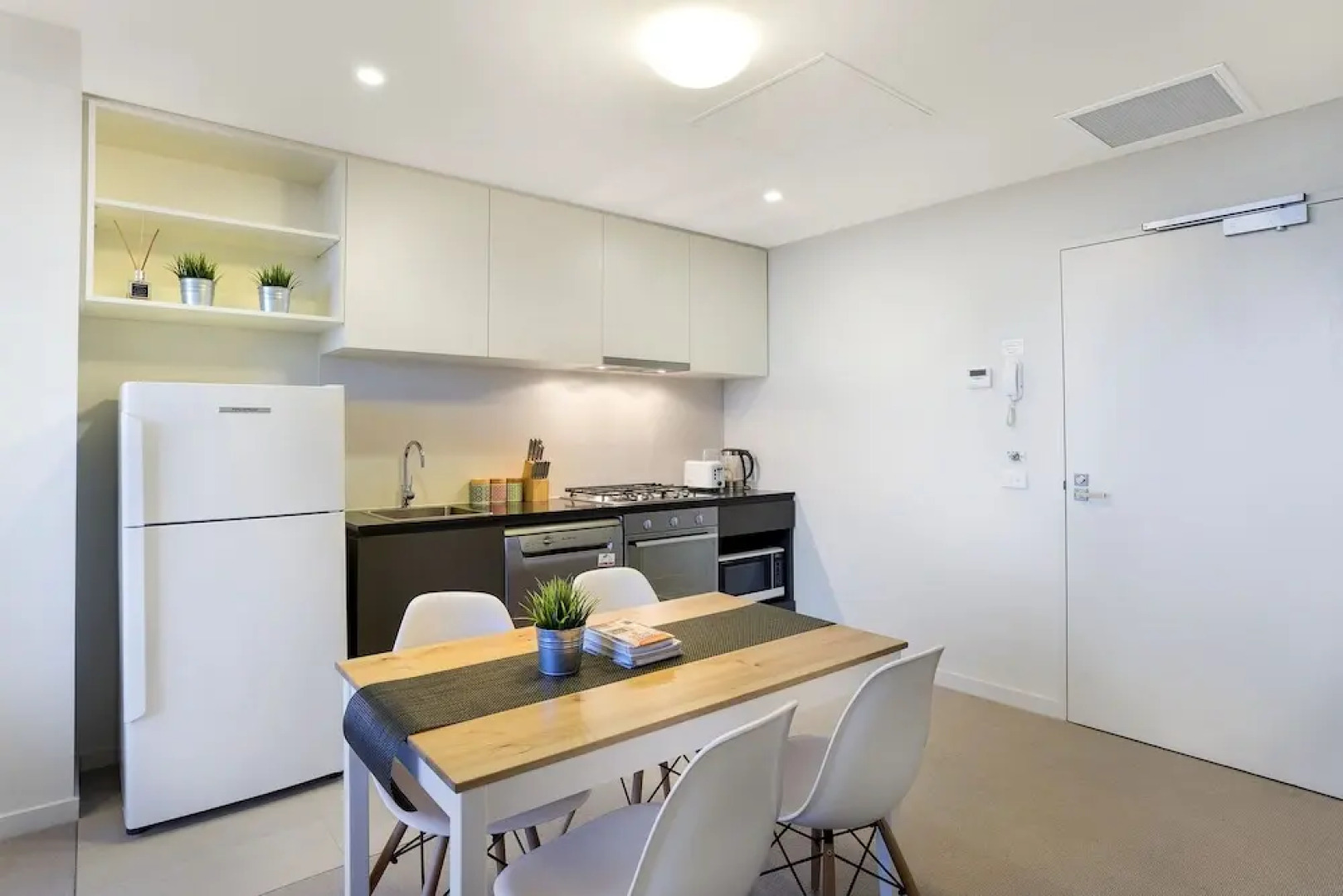 Collins Accommodation