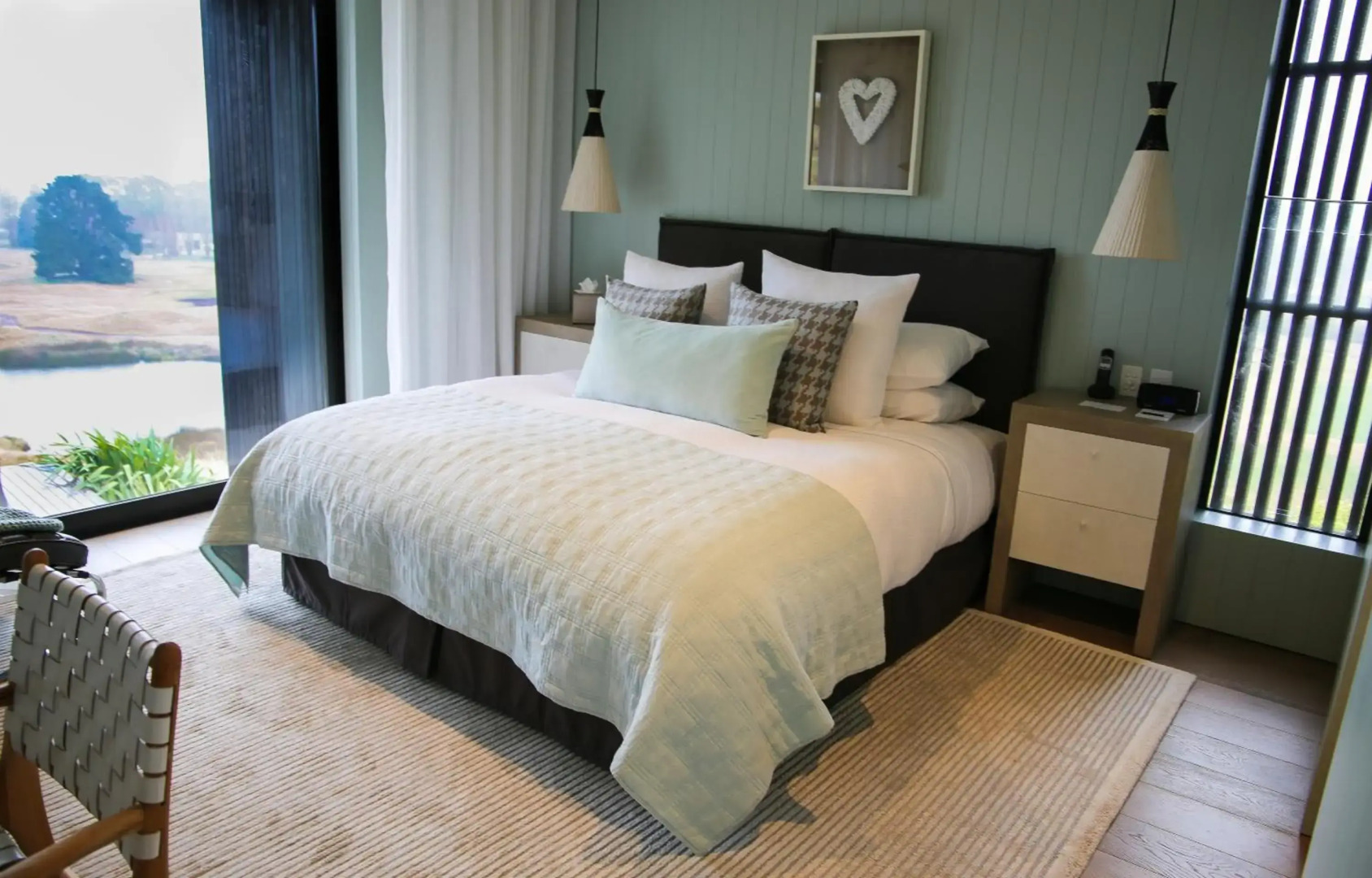 Kinloch Manor & Villas