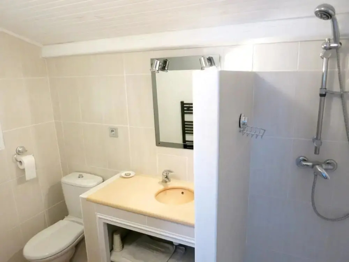 House With One Bedroom In Barjols, With Private Pool, Enclosed Garden And Wifi - 72 Km From The Beach