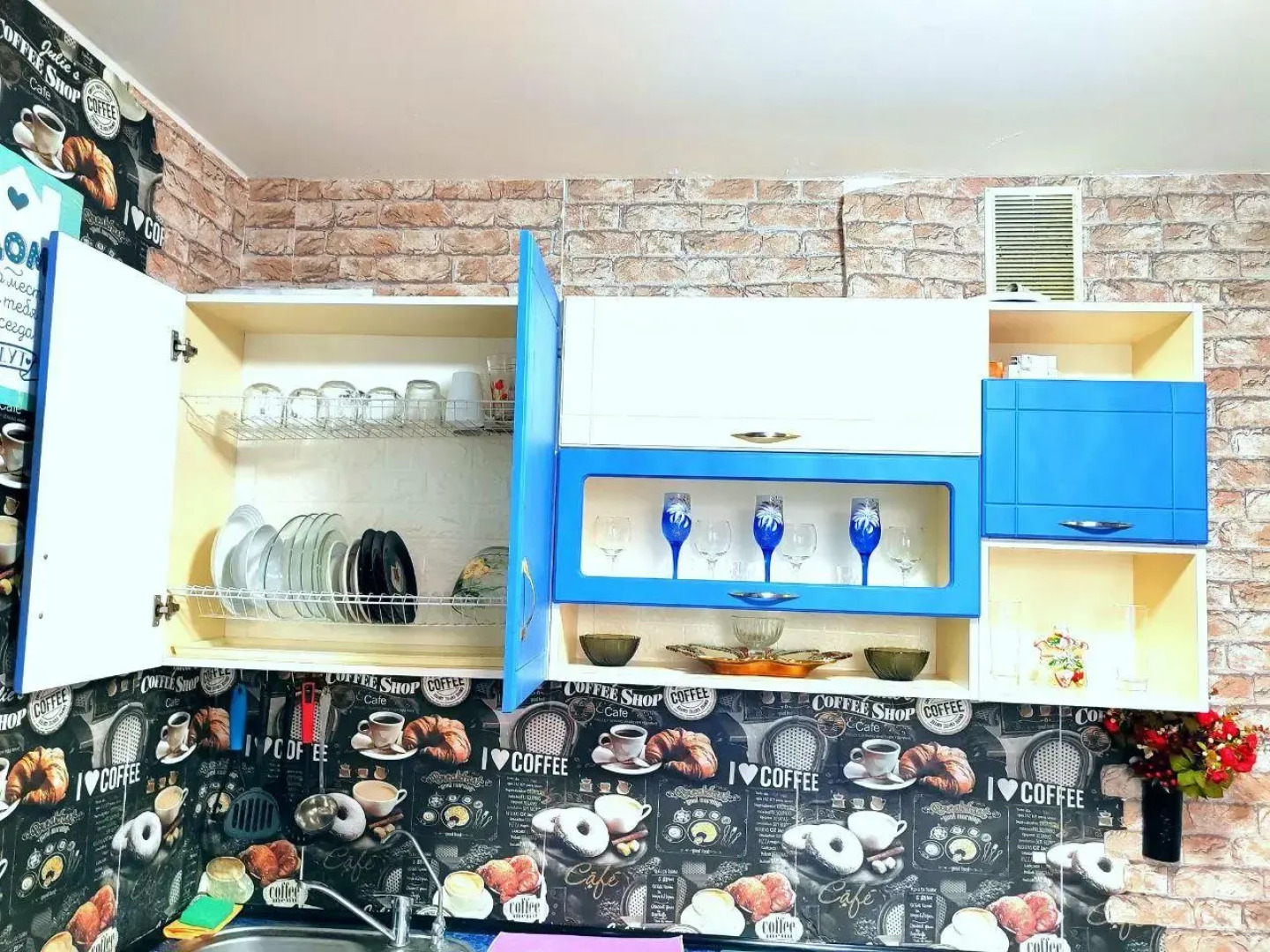 Sweet Home23 на улице Надежды 4