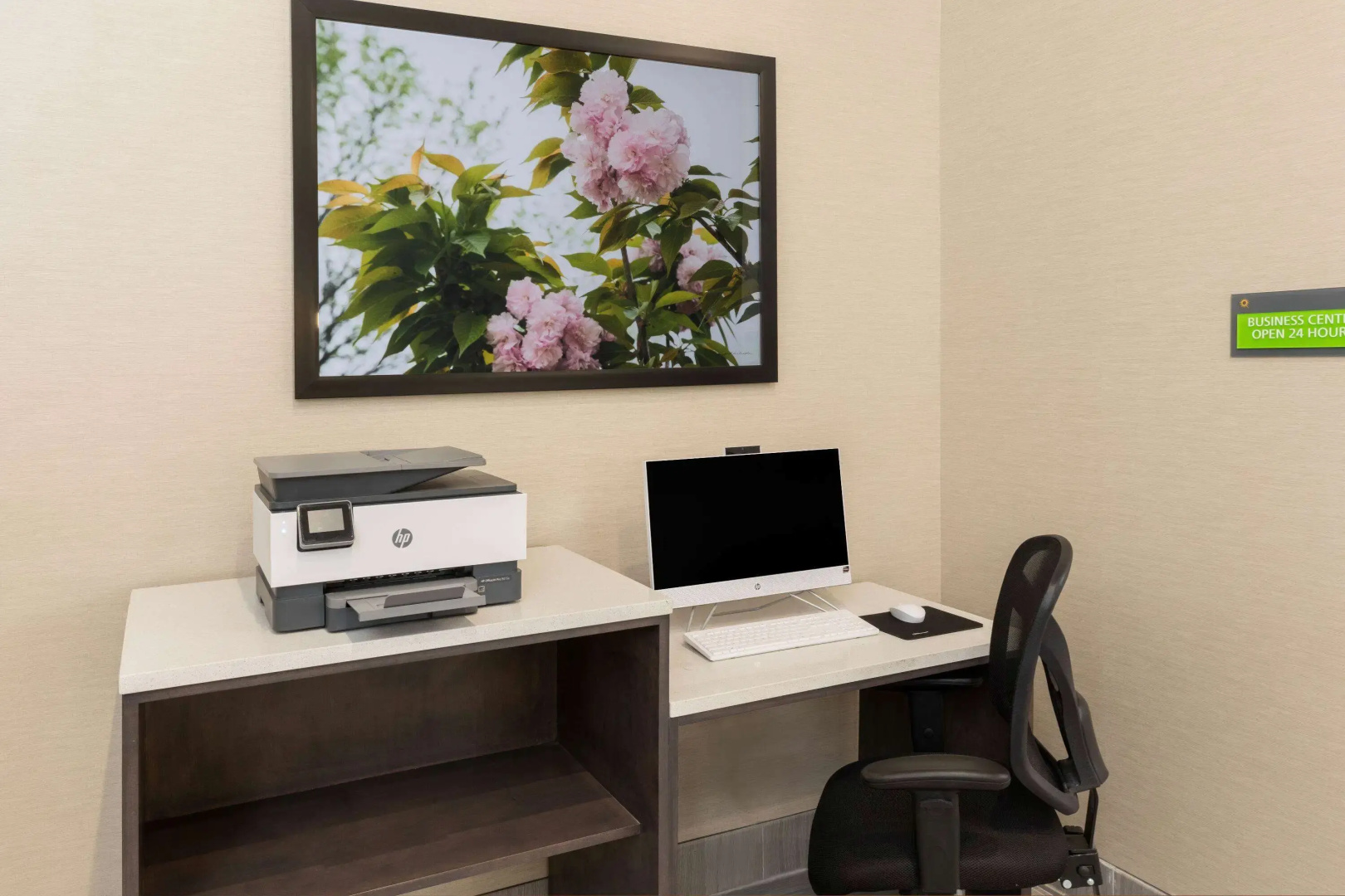 La Quinta Inn & Suites by Wyndham Jonesboro