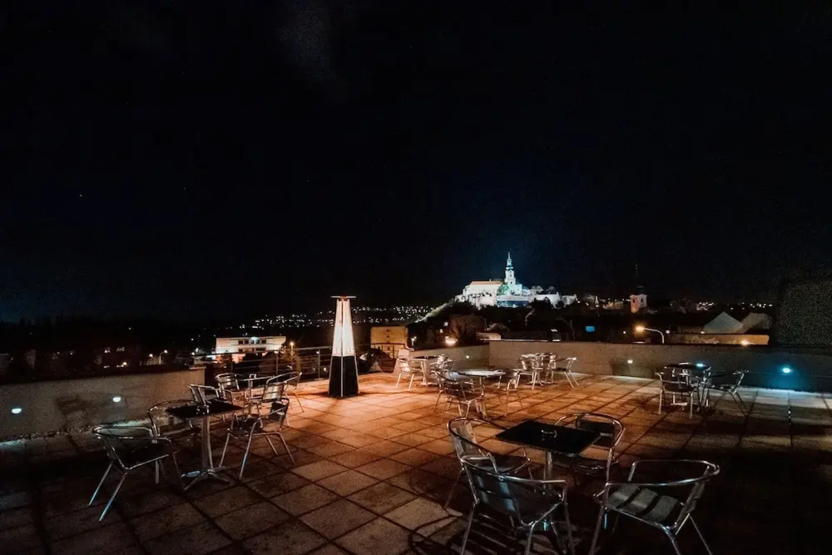 Boutique HOTEL 11