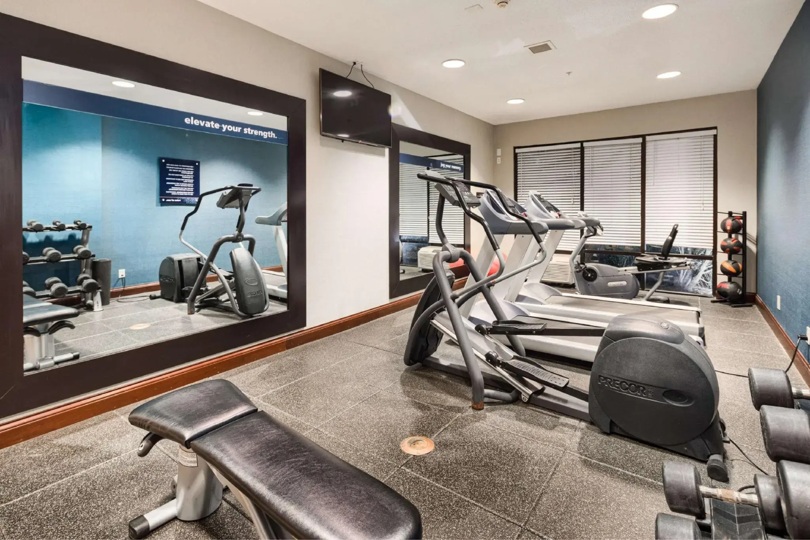 Hampton Inn Louisville - Northeast