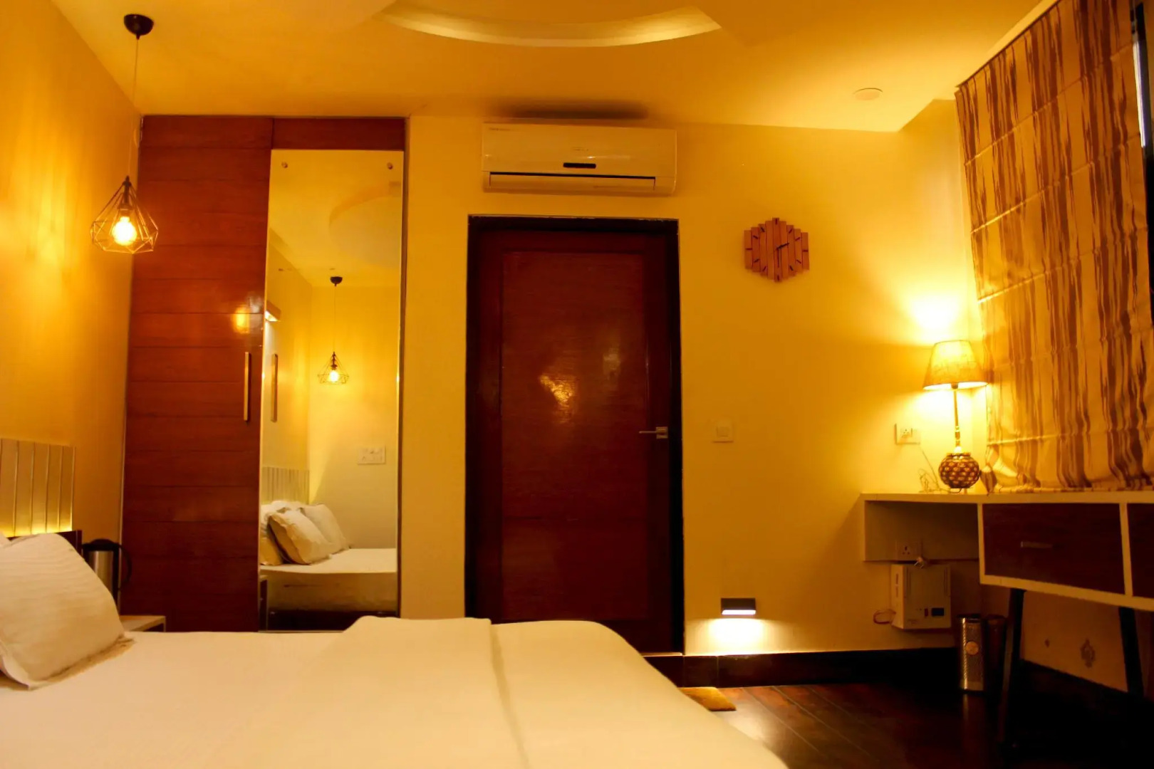 Hotel Himalaya Haridwar @ Har Ki Pauri Road