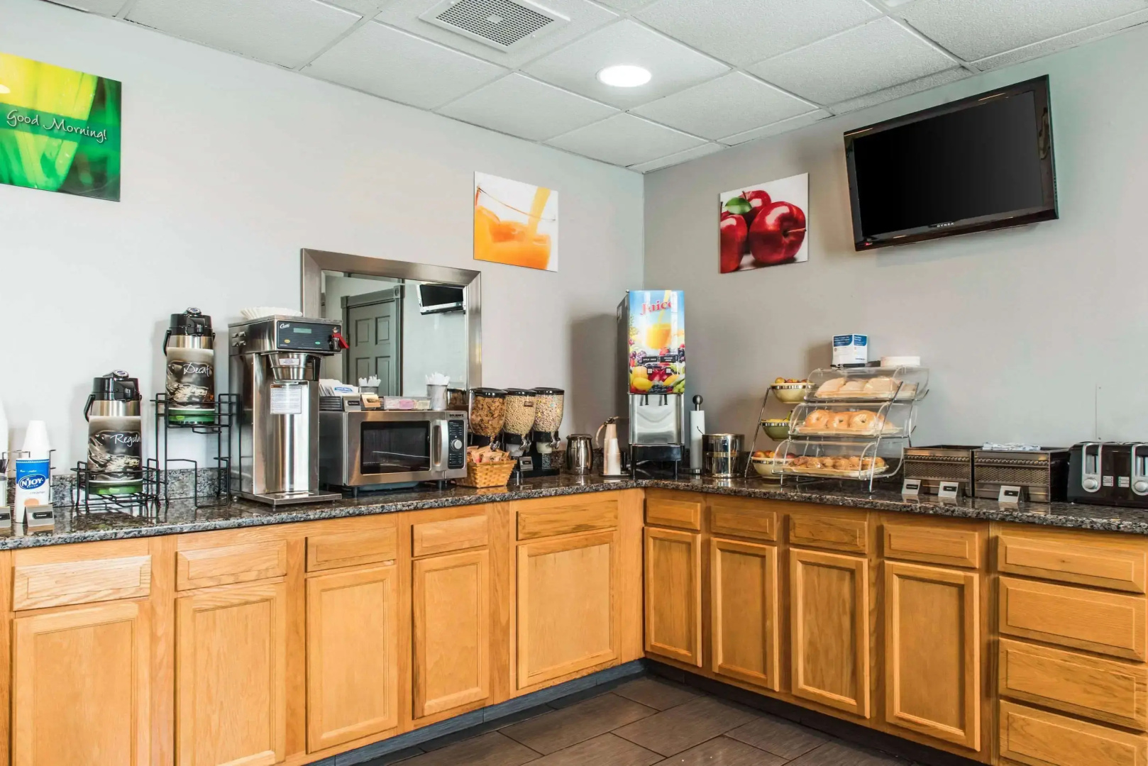 Quality Inn Austintown - Youngstown West