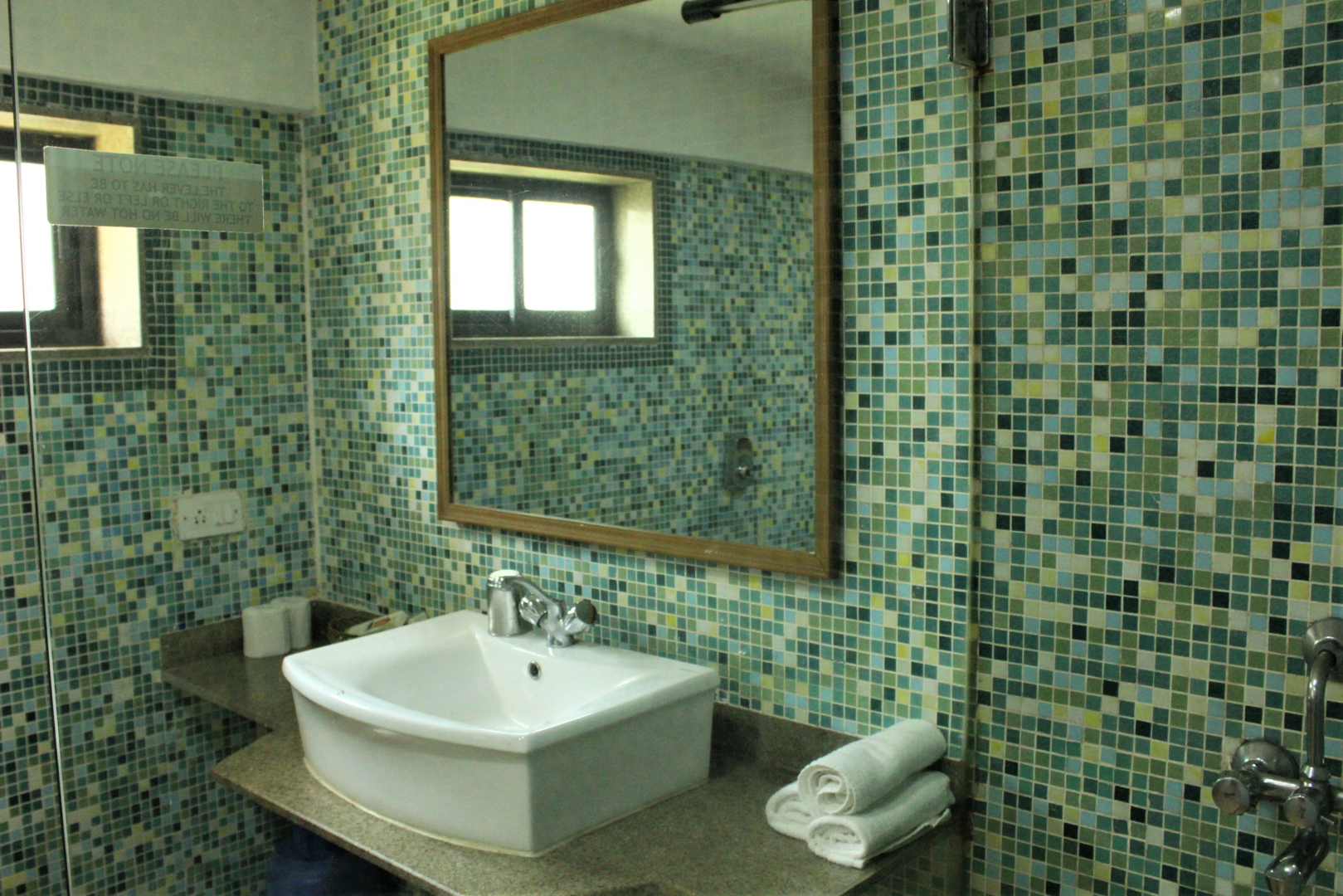 Granpa's Inn Hotel Bougainvillea