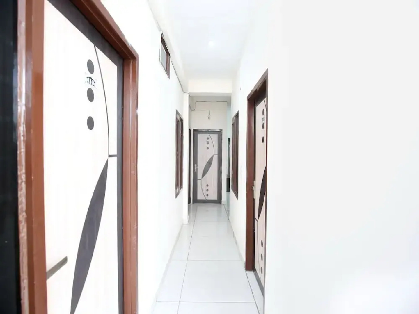 OYO 15620 Hotel Dynasty