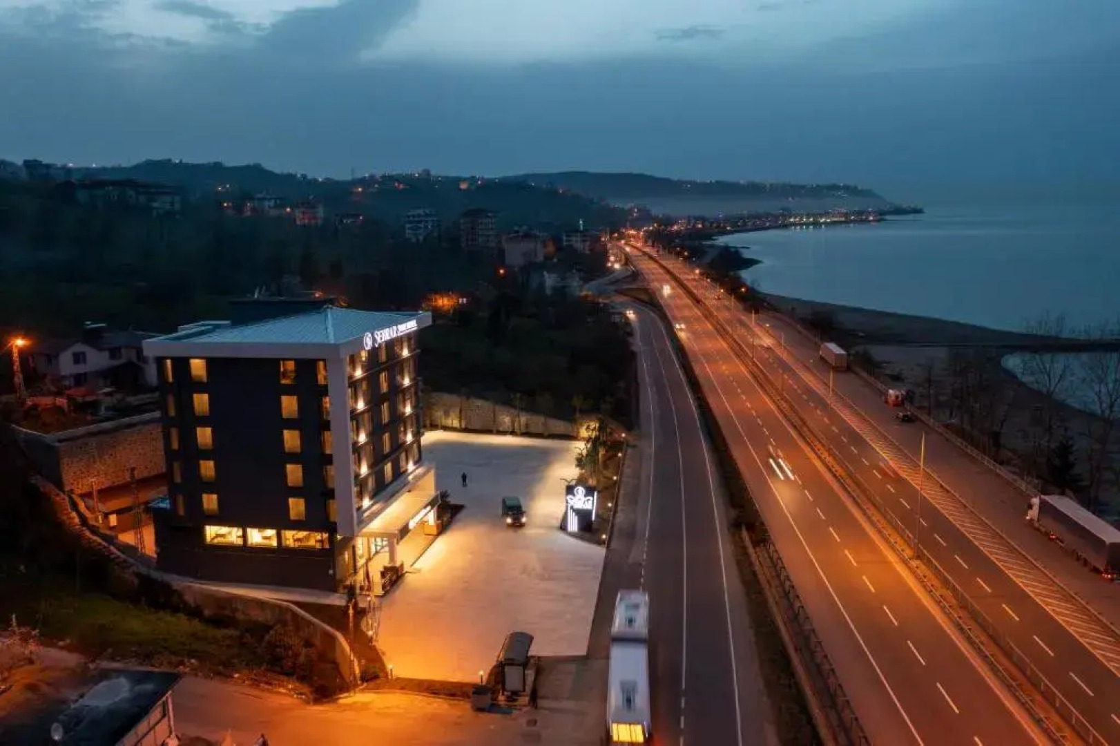 Şehrar Suit Hotel