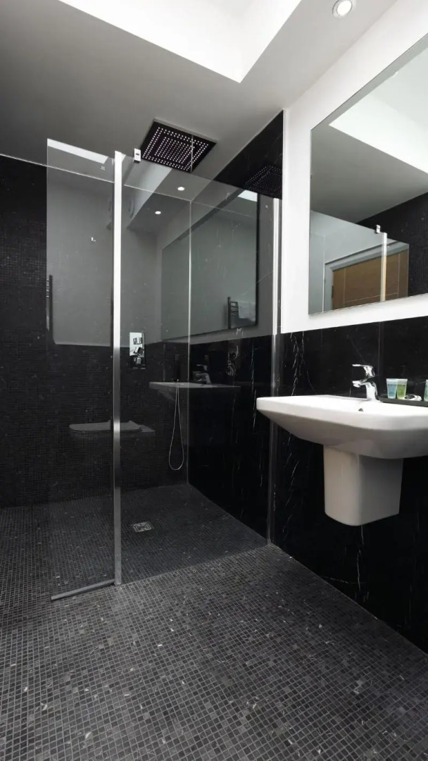 Glass Island Boutique Luxury B&B