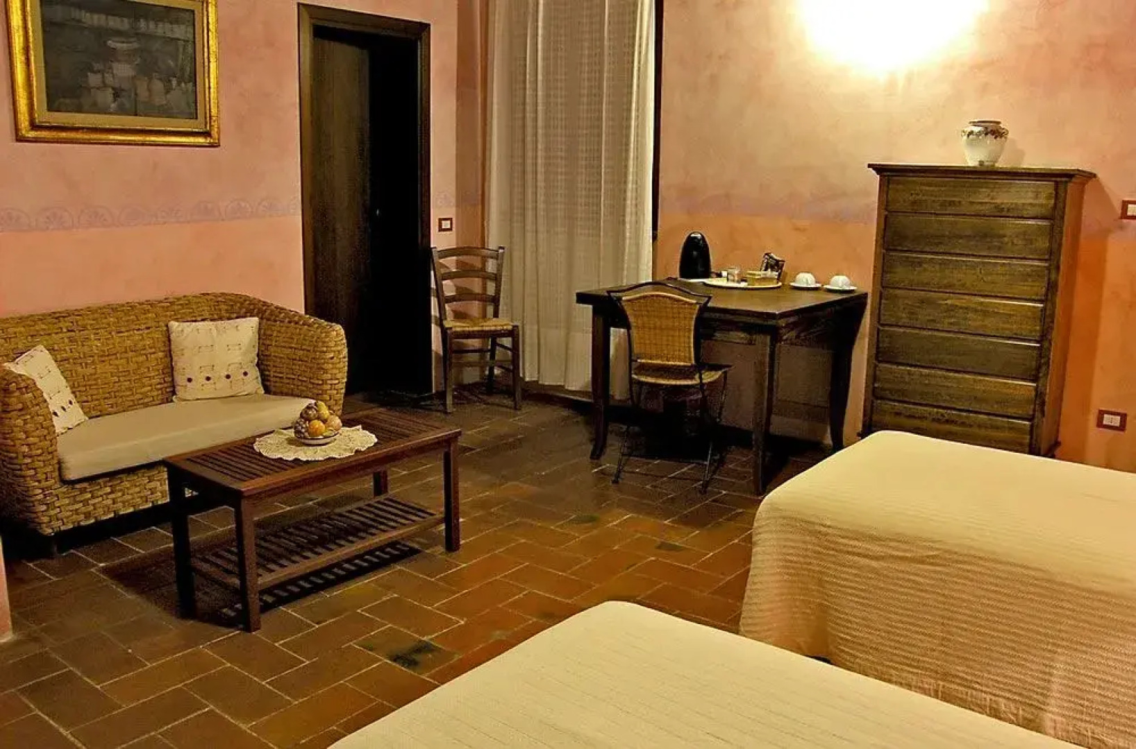 Tassinaia Bed & Breakfast