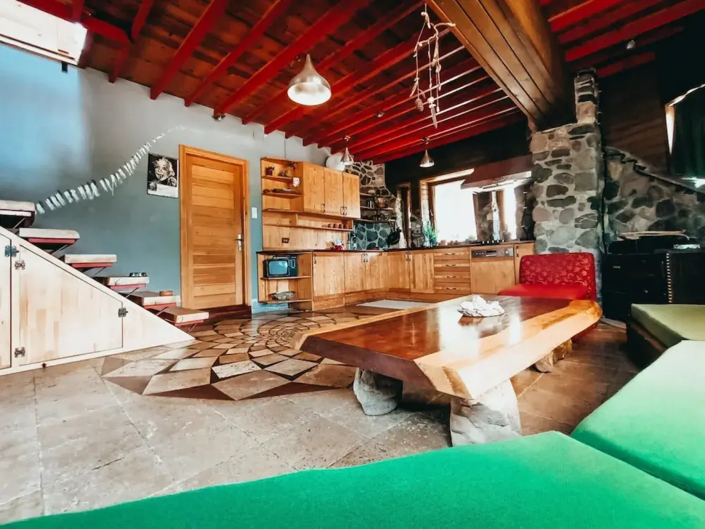 Enchanting Unique House With Backyard in Izmir