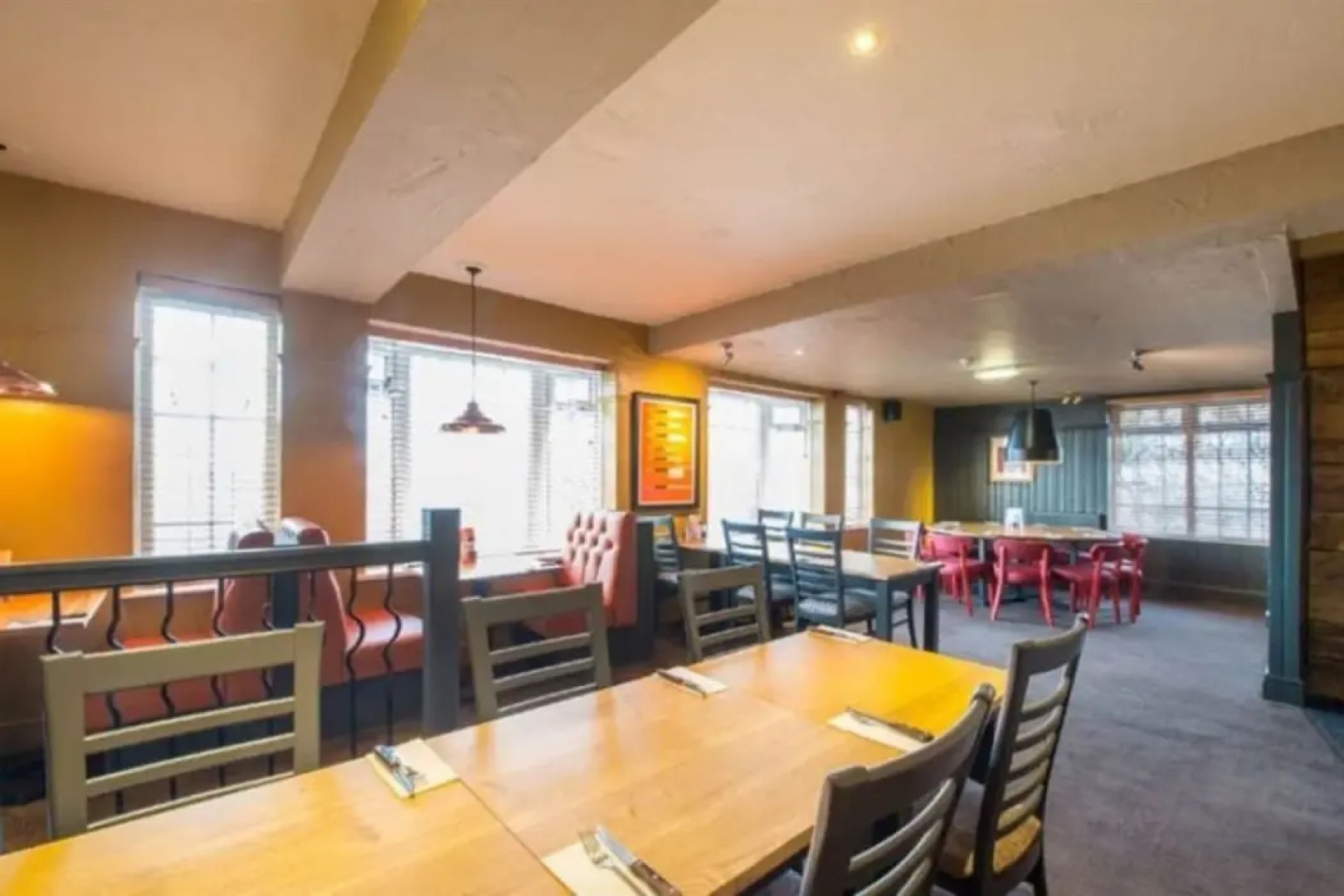 Premier Inn Rotherham East - M18/M1