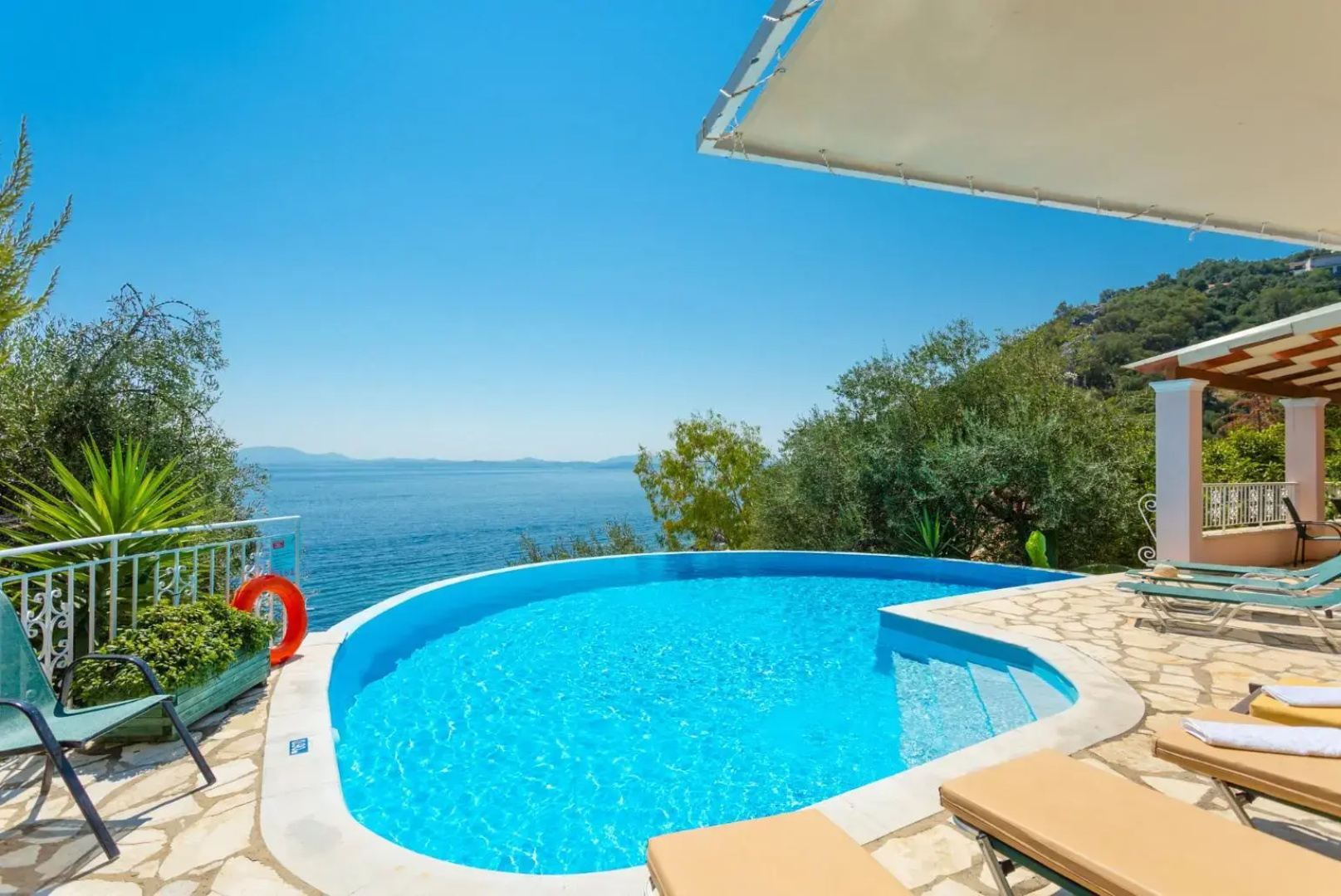 Beach villa Aetos kaminaki Nissaki