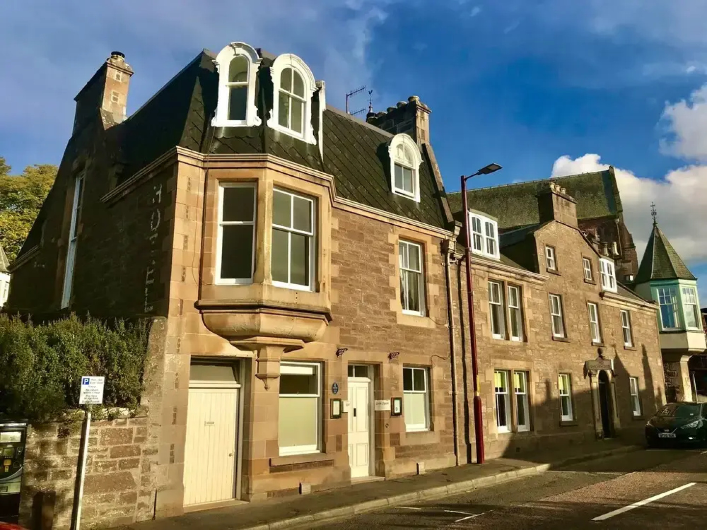 Leven House